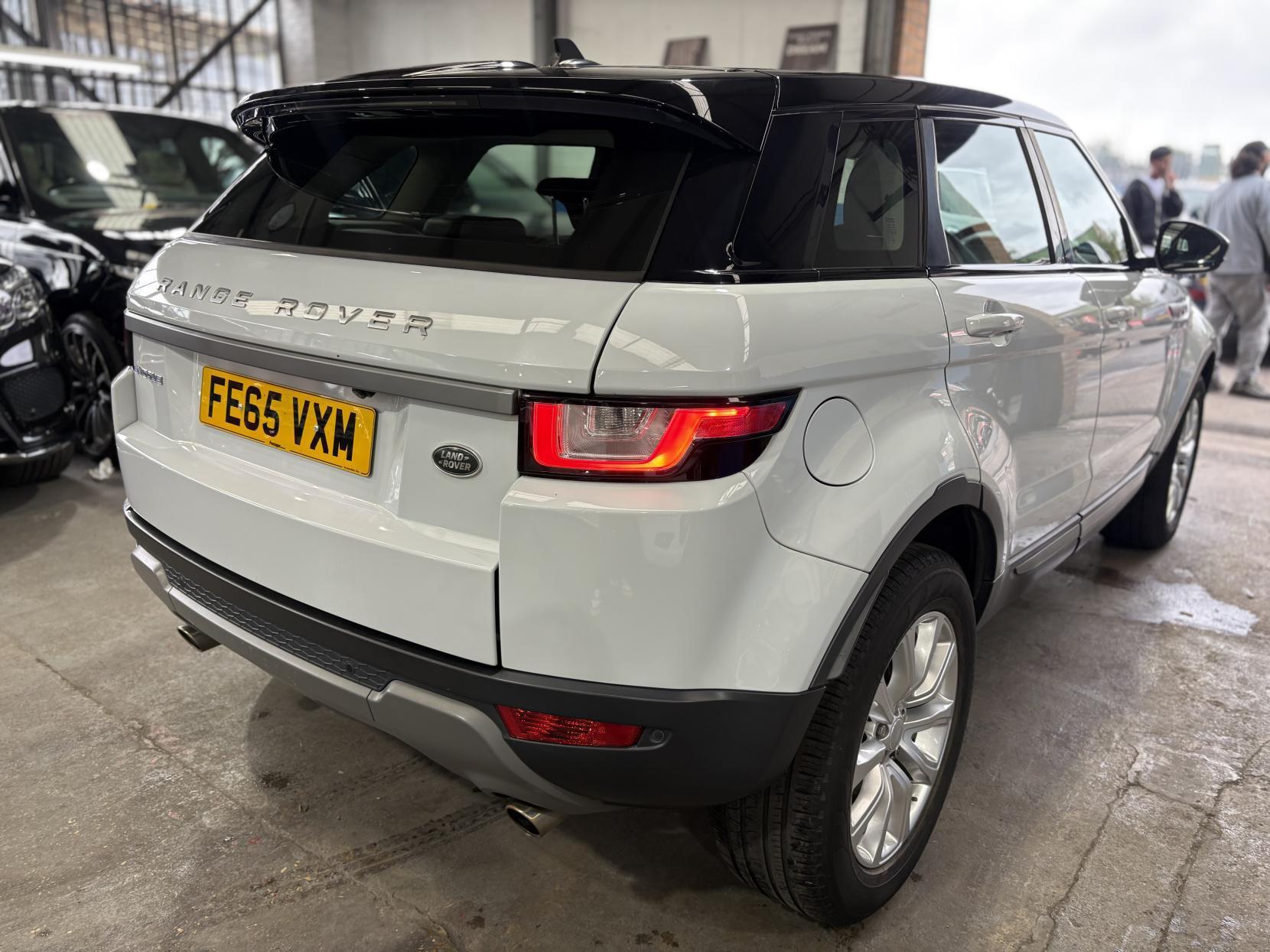 Land Rover Range Rover Evoque - Image 8