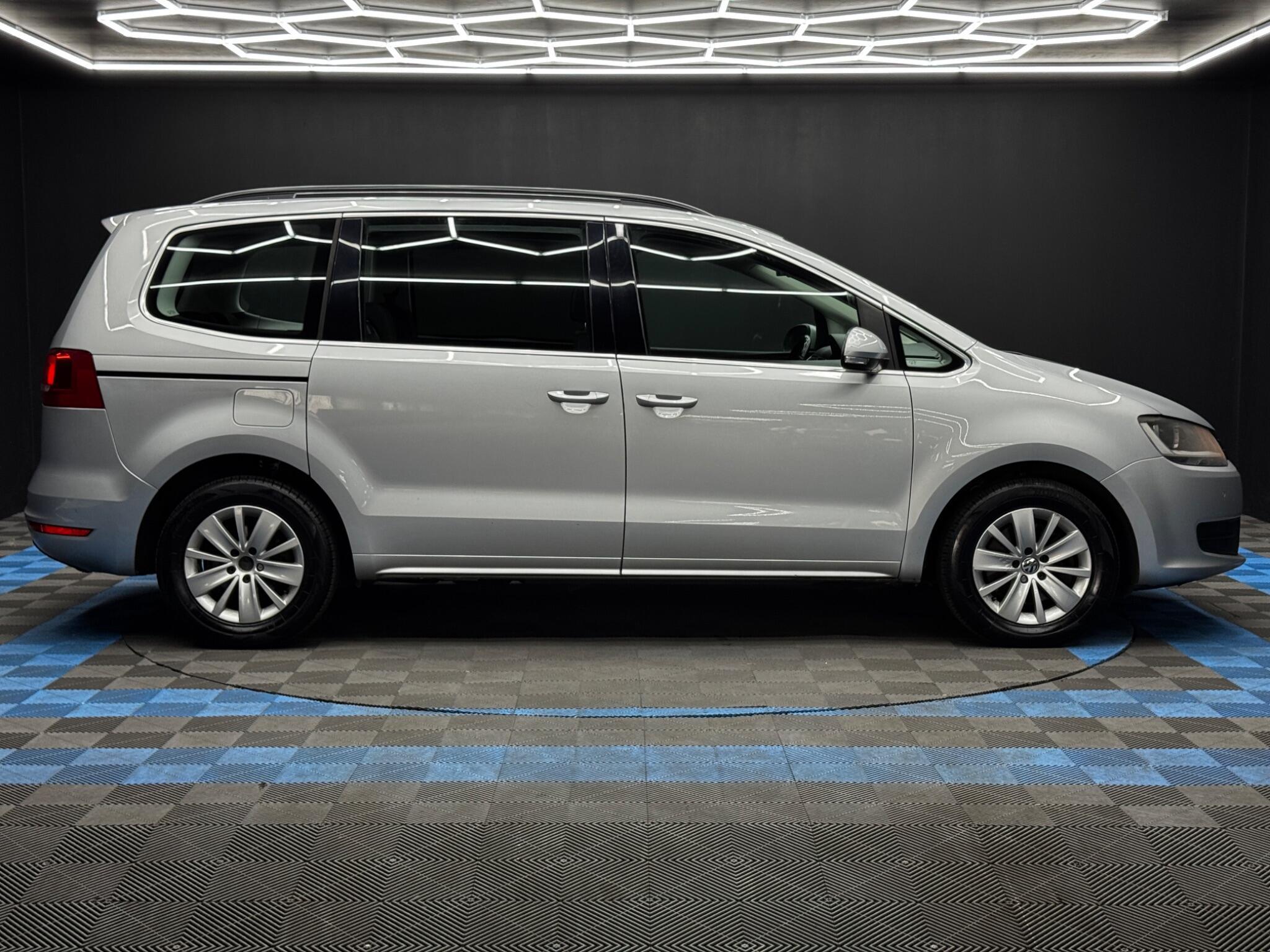 Volkswagen Sharan - Image 4