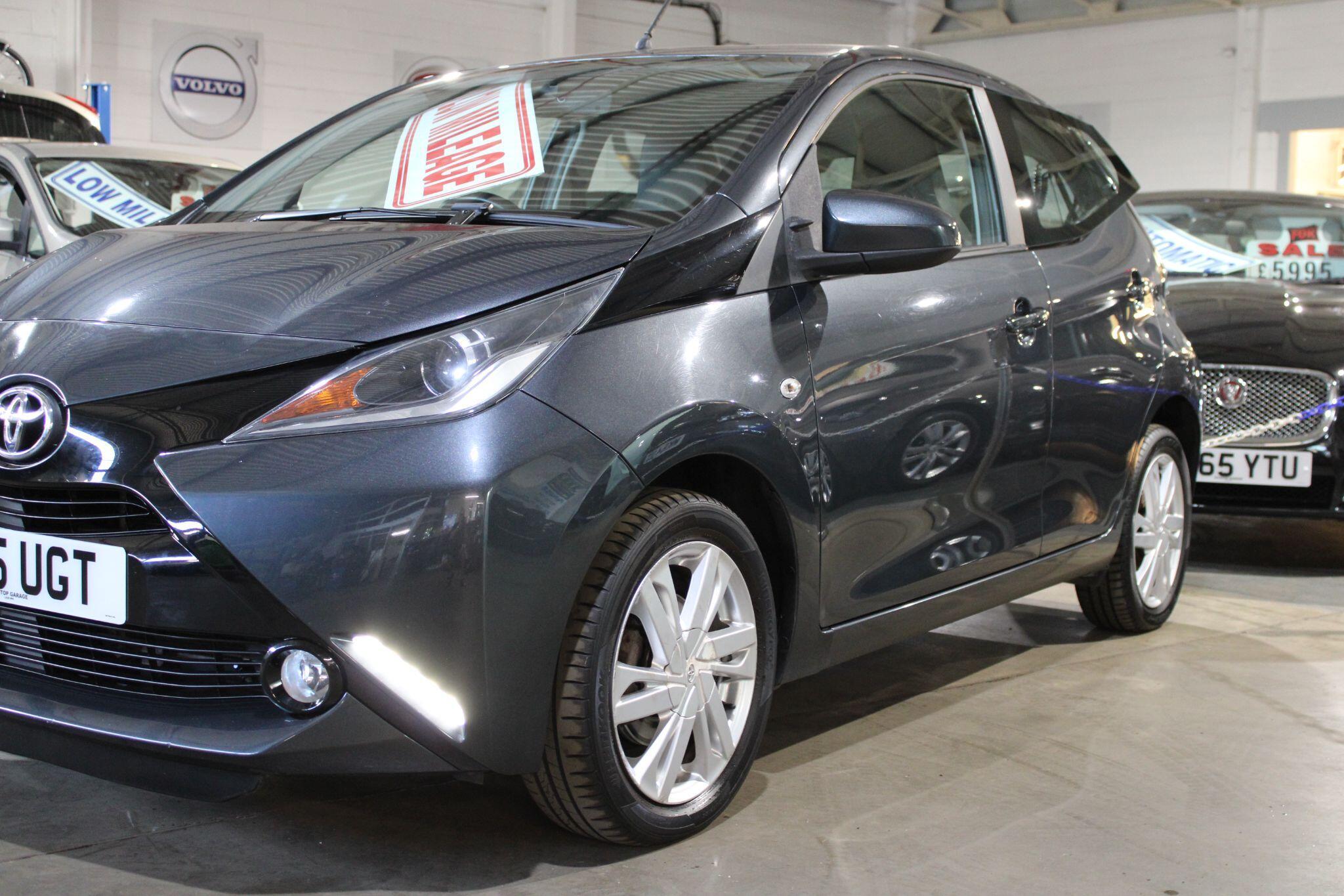 Toyota Aygo - Image 8