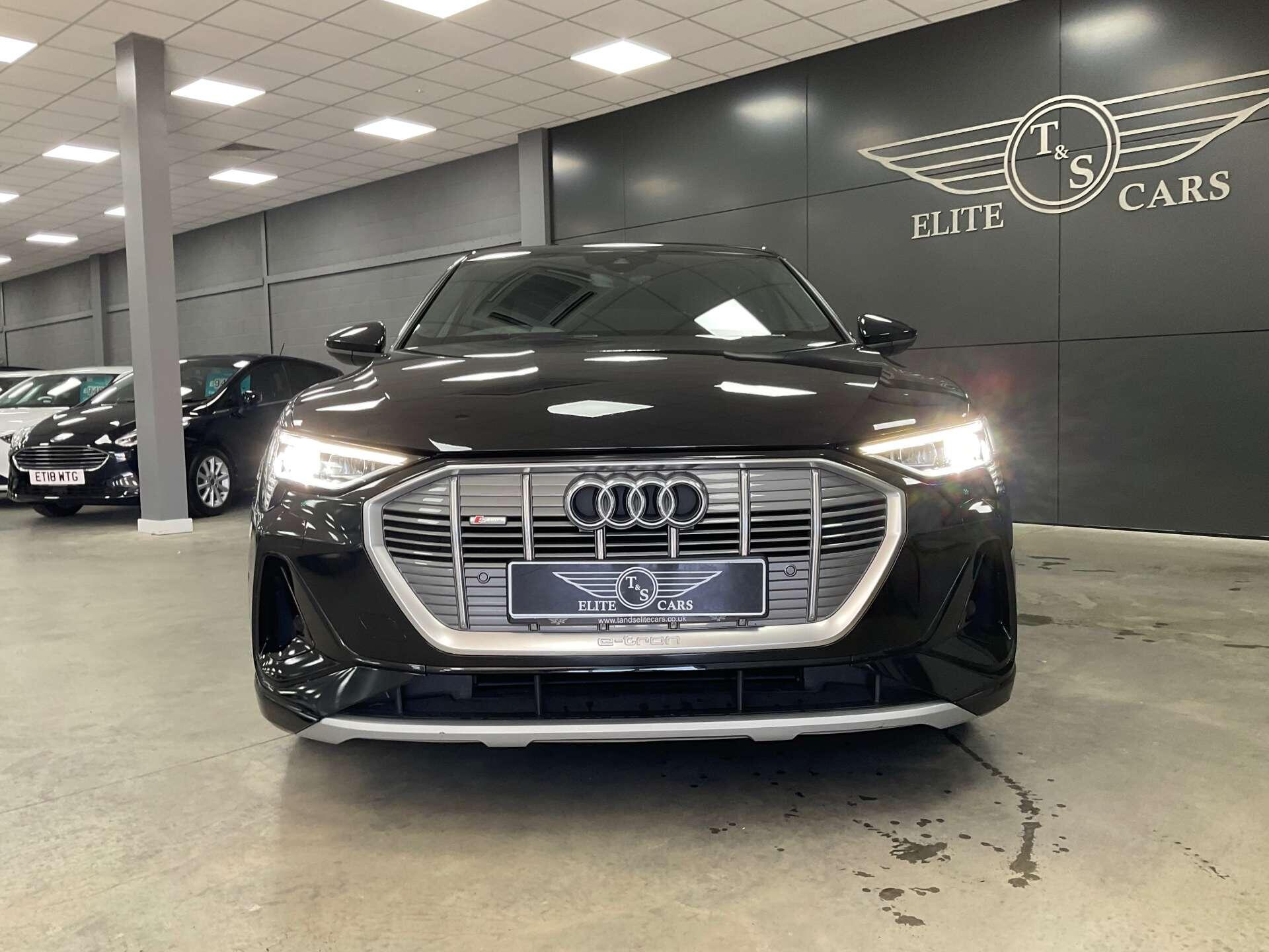 Audi E-Tron - Image 6