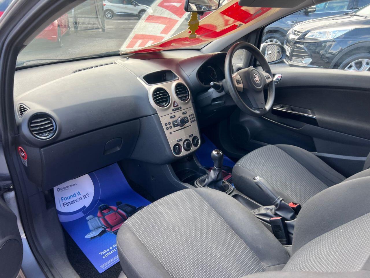 Vauxhall Corsa - Image 16