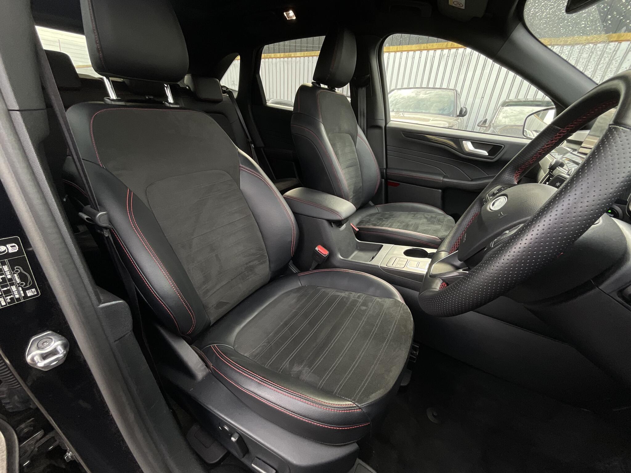 Ford Kuga - Image 8