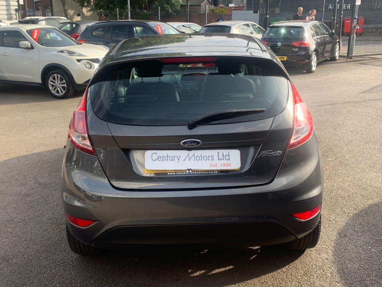 Ford Fiesta - Image 2