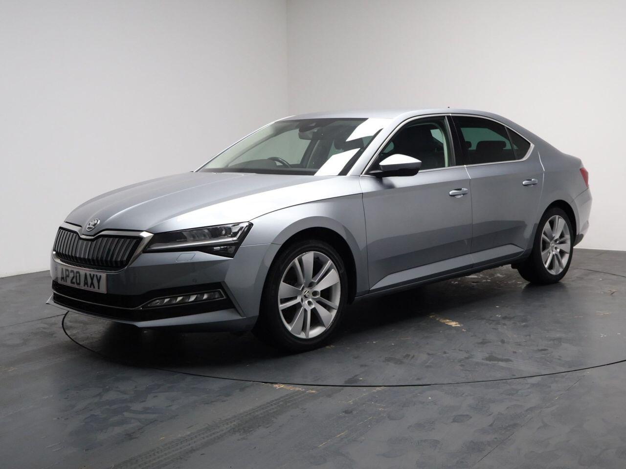 Skoda Superb - Image 8