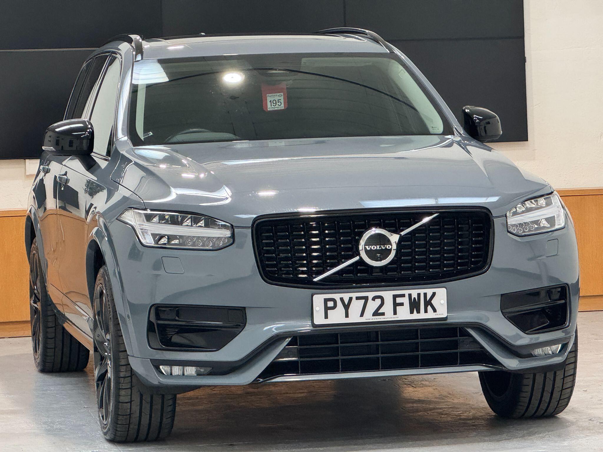 Volvo XC90 - Image 10