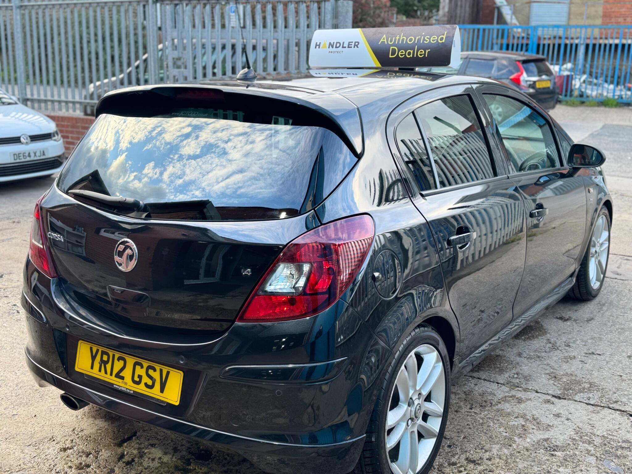 Vauxhall Corsa - Image 21