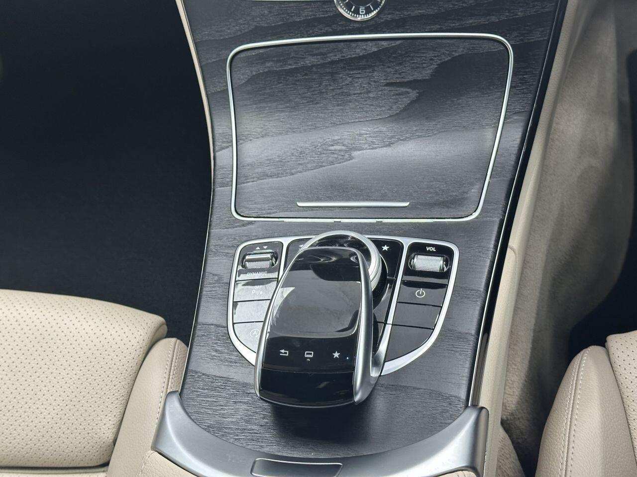 Mercedes C-Class - Image 33