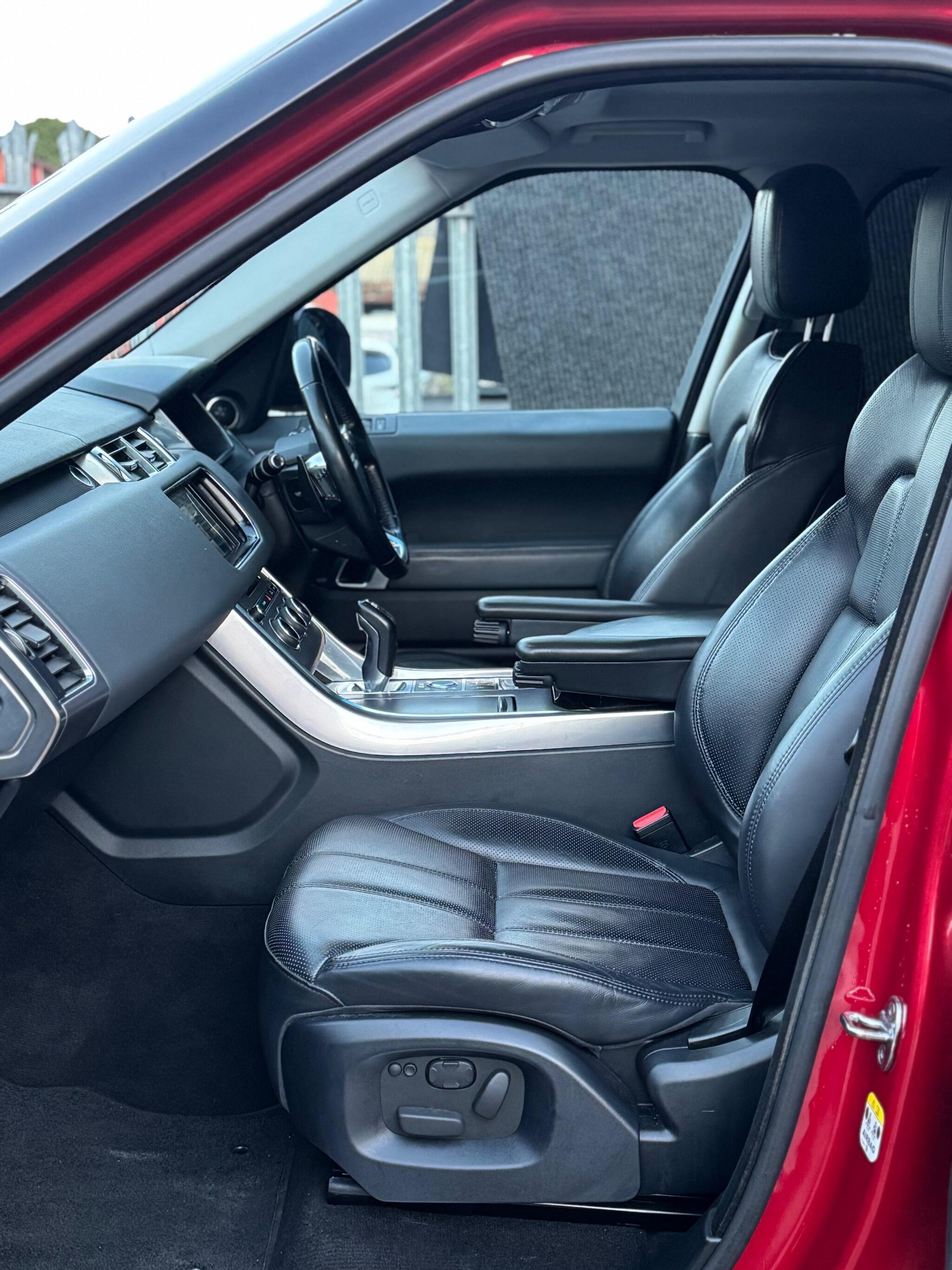 Land Rover RANGE ROVER SPORT - Image 34