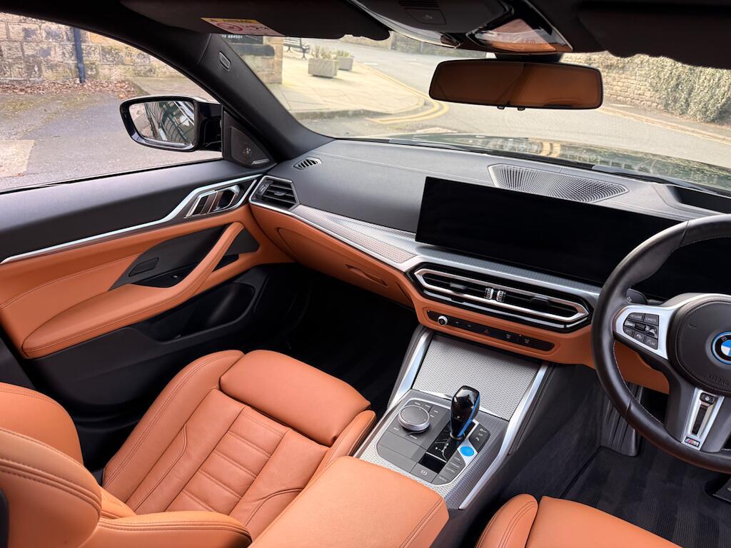 BMW I4 - Image 29
