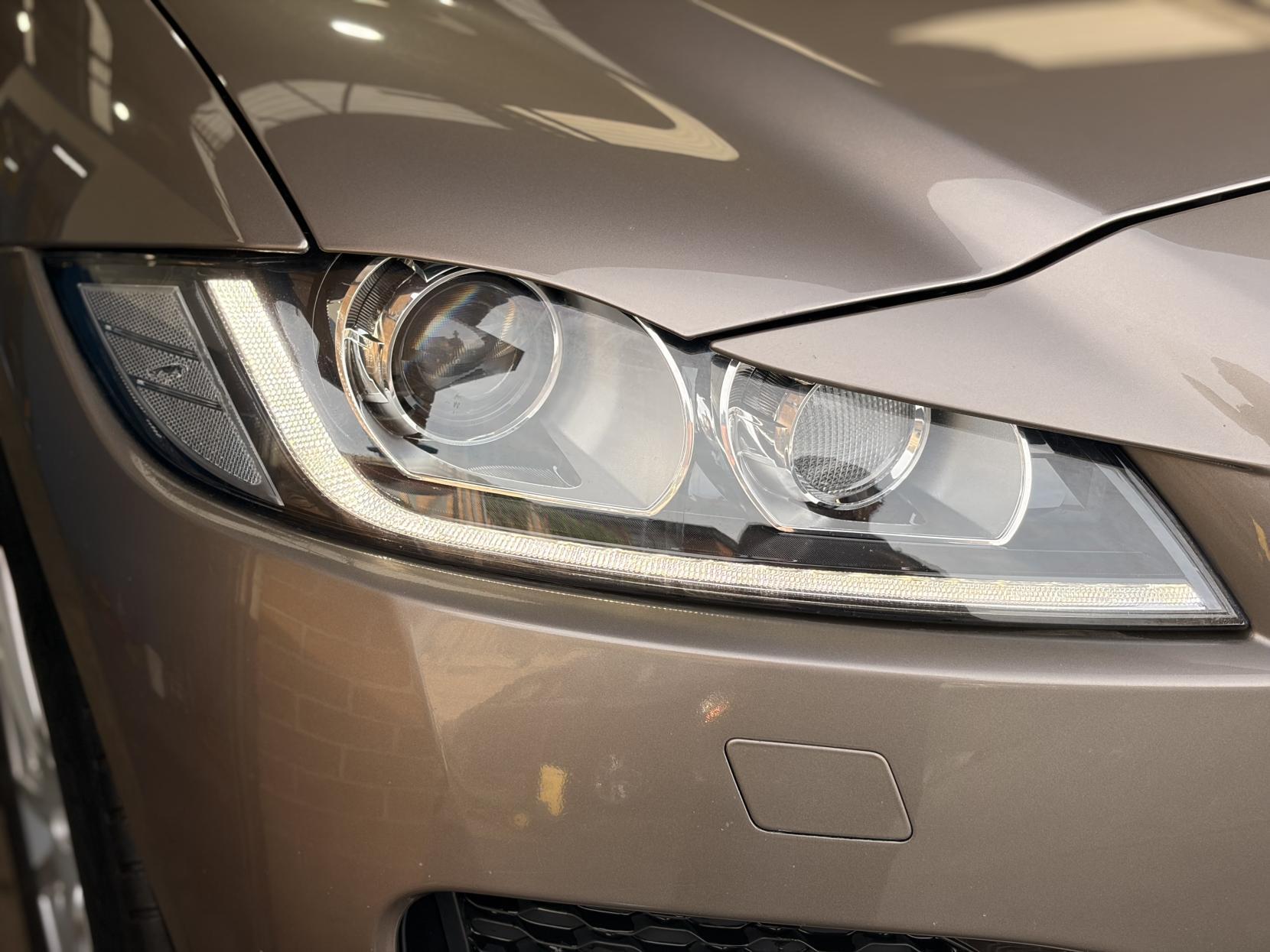 Jaguar F-Pace - Image 10