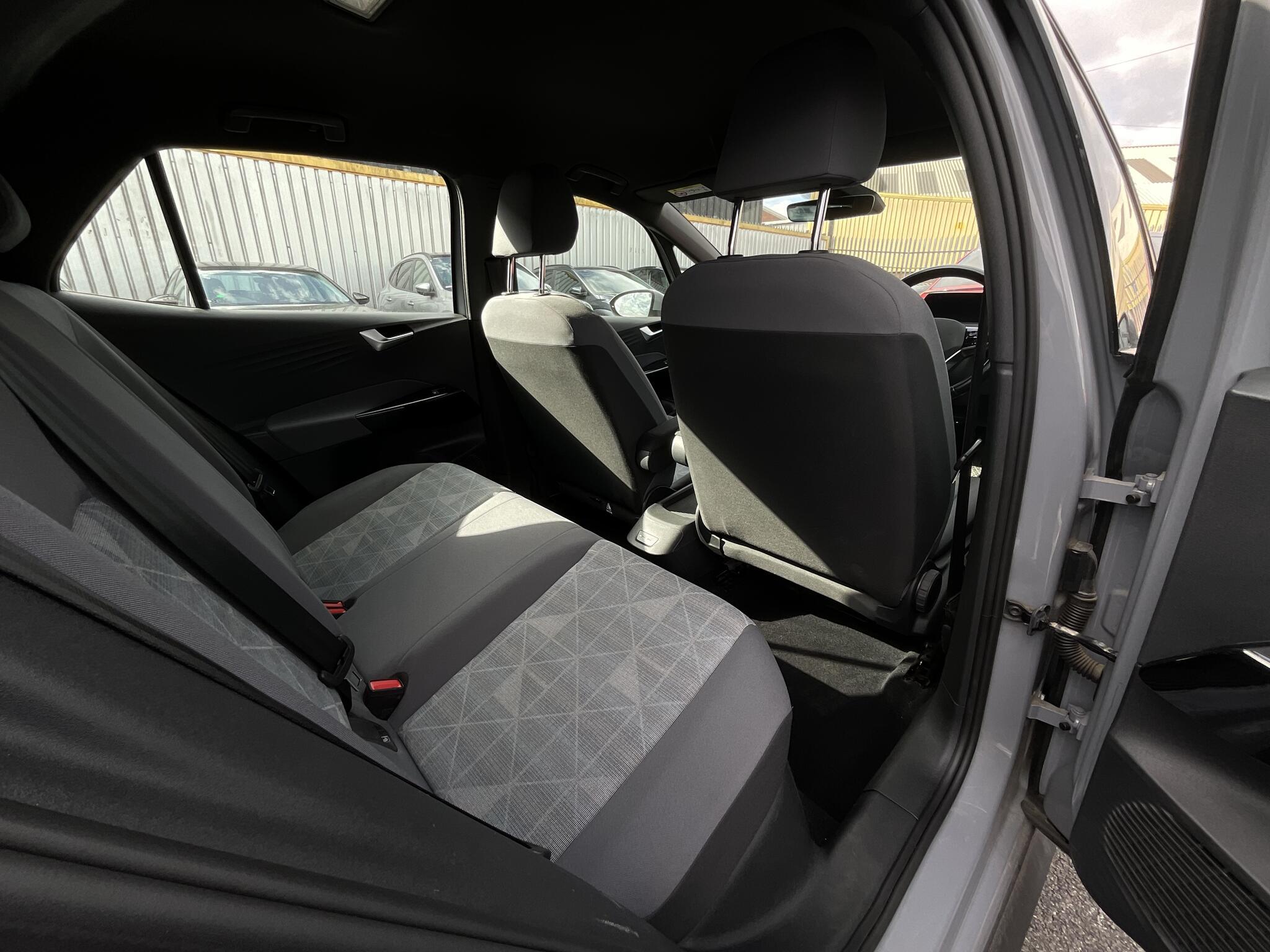 Volkswagen ID.3 - Image 10