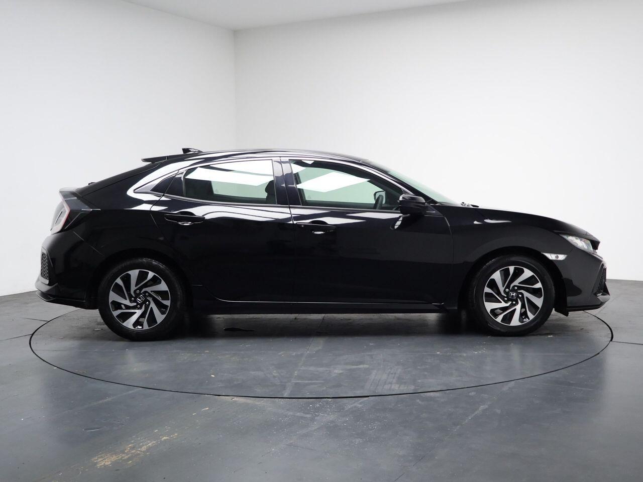 Honda Civic - Image 14
