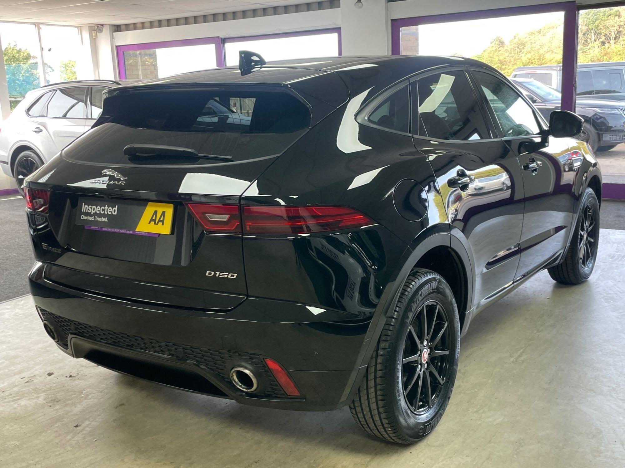 Jaguar E-Pace - Image 9