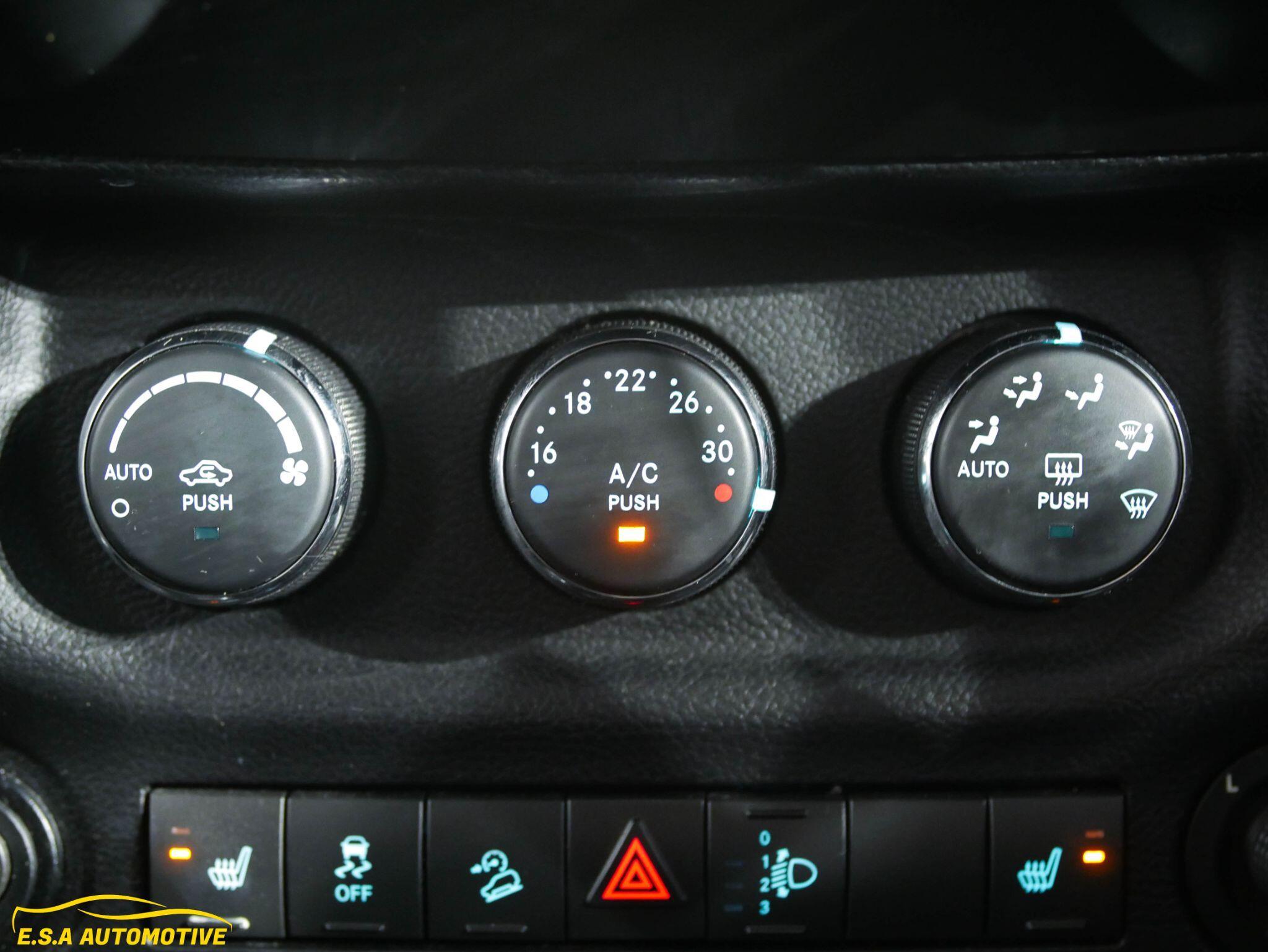 Jeep Wrangler - Image 23