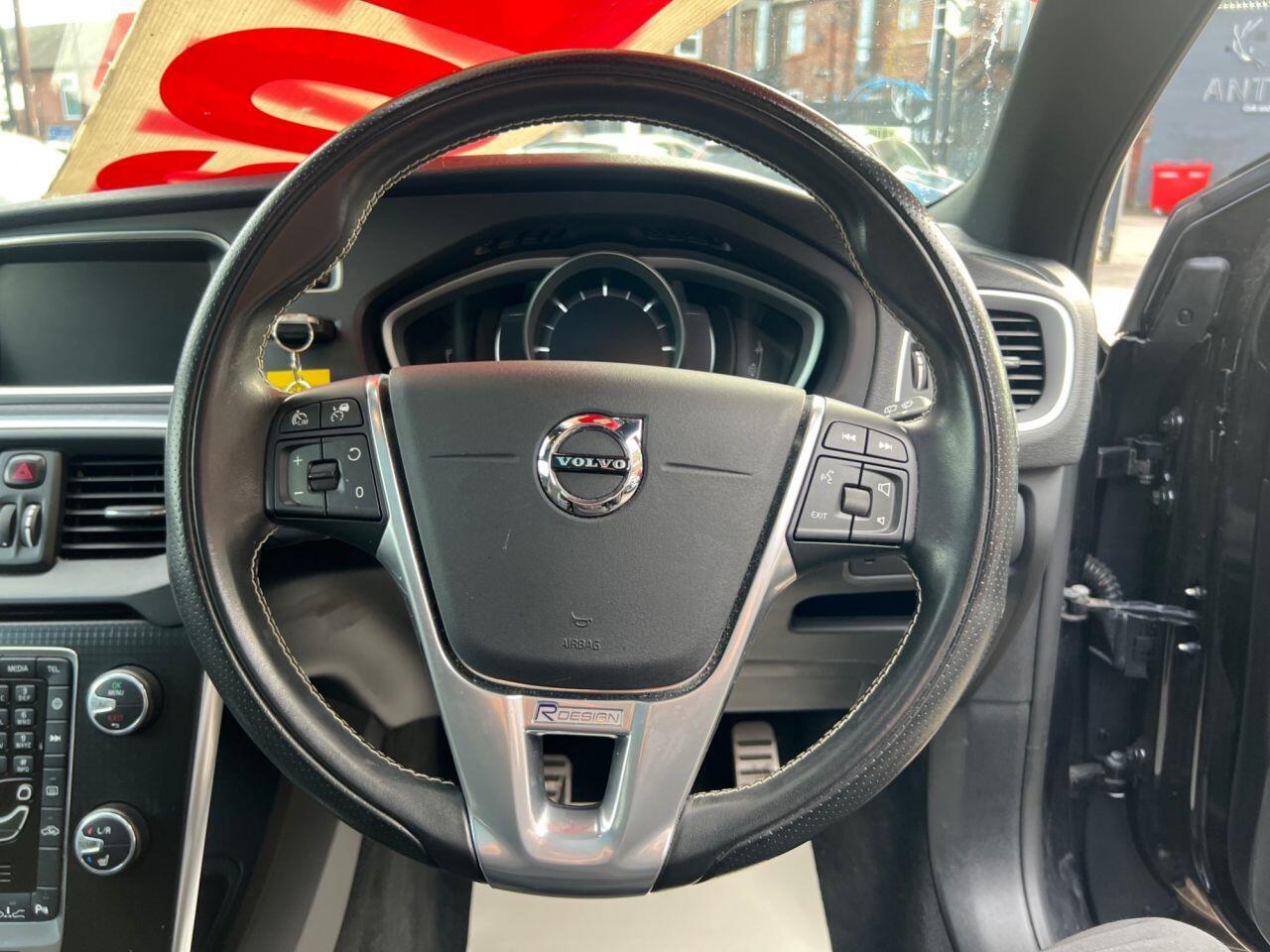 Volvo V40 - Image 26