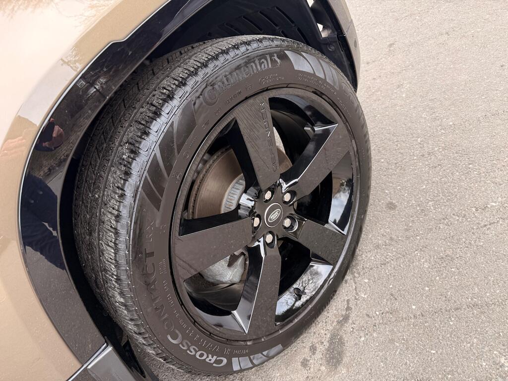 Land Rover Defender 90 - Image 16