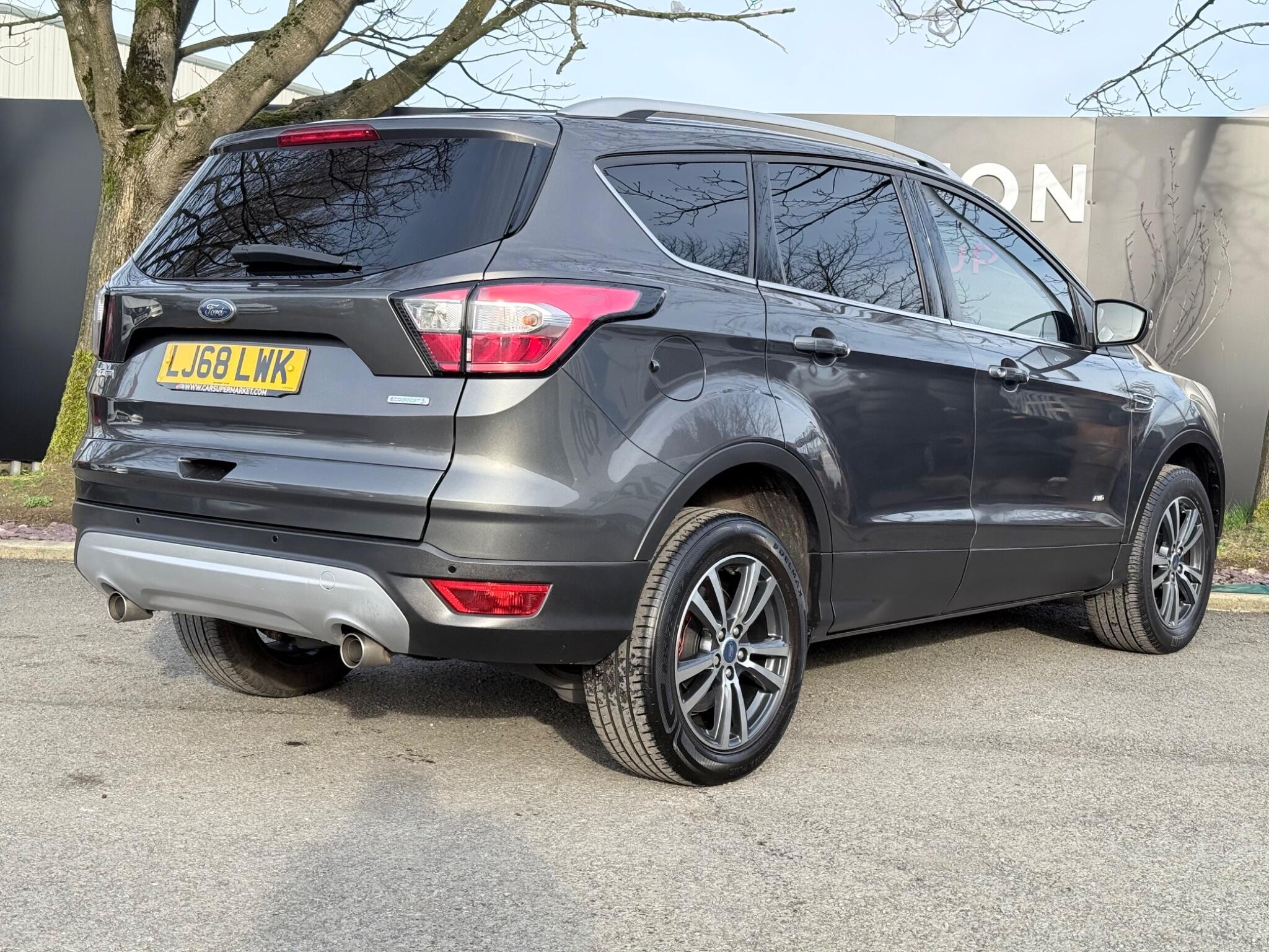 Ford Kuga - Image 16