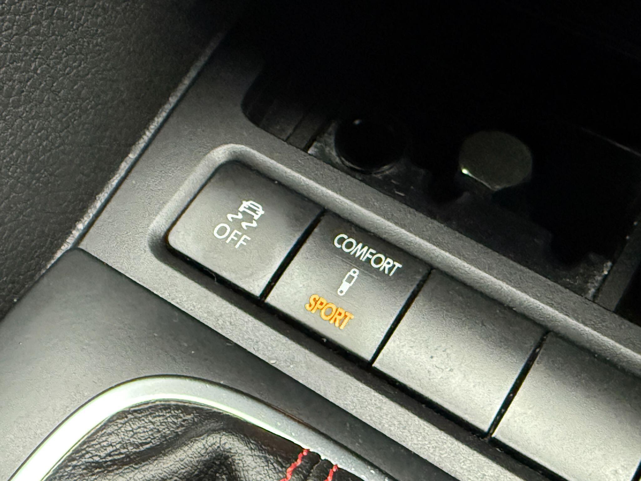 Volkswagen Golf - Image 59