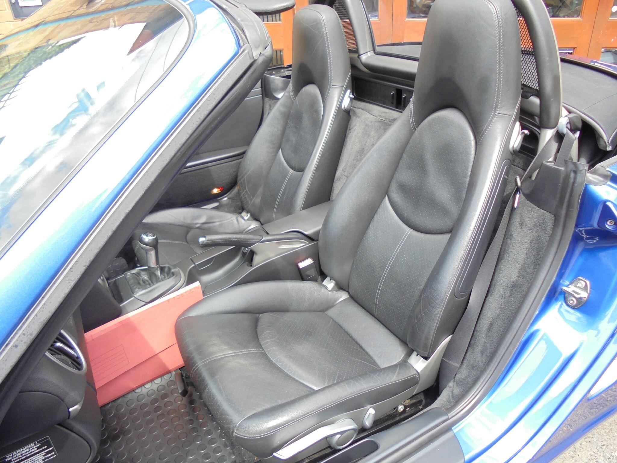 Porsche Boxster - Image 13