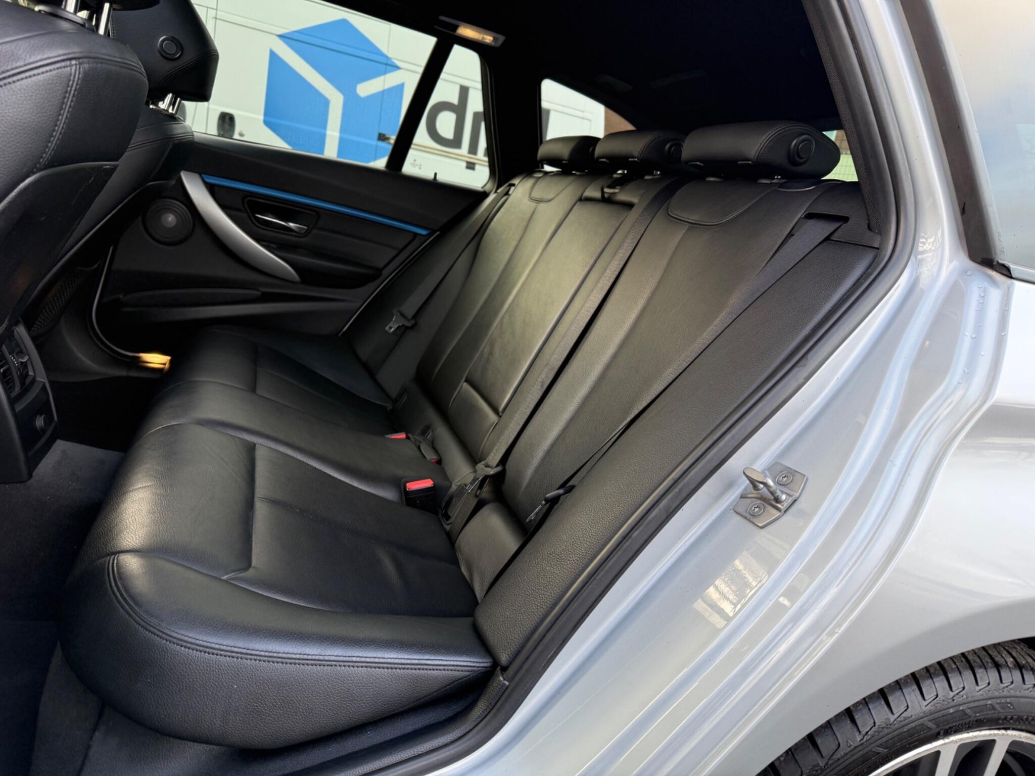 BMW 3 Series - Image 41