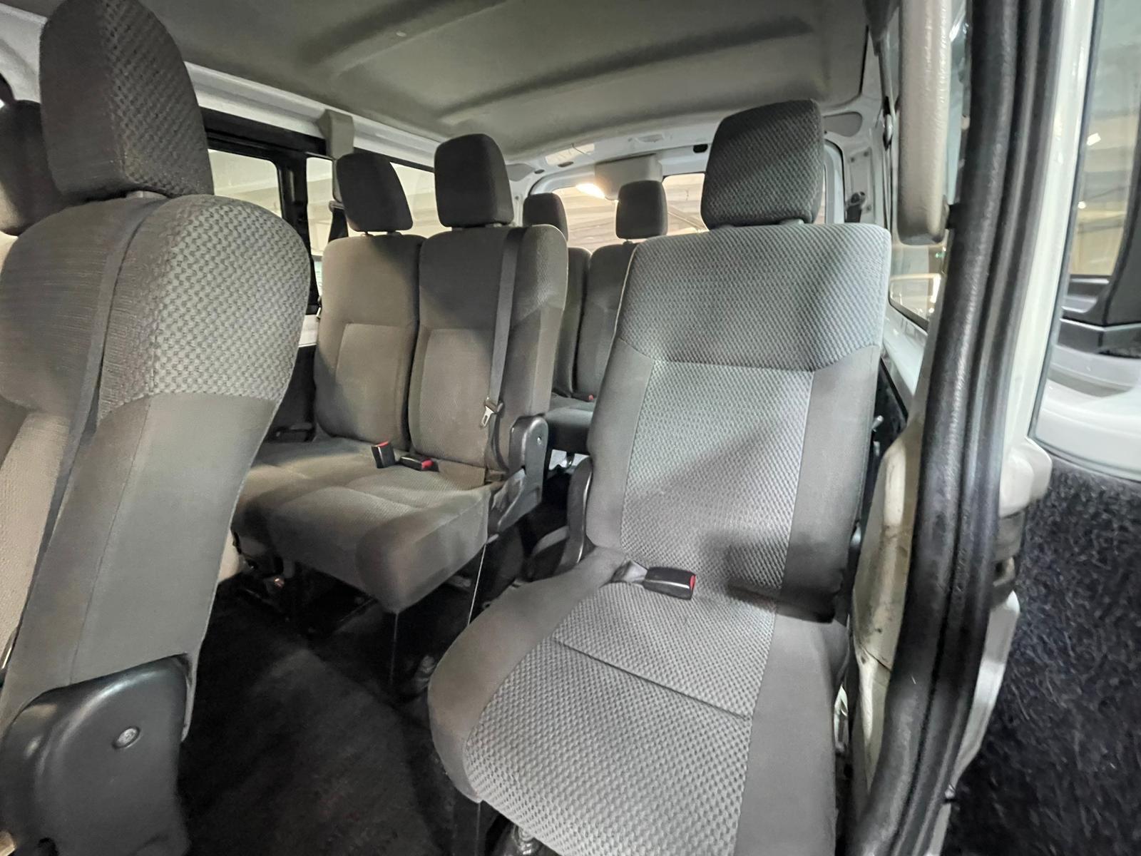 Nissan NV300 - Image 13