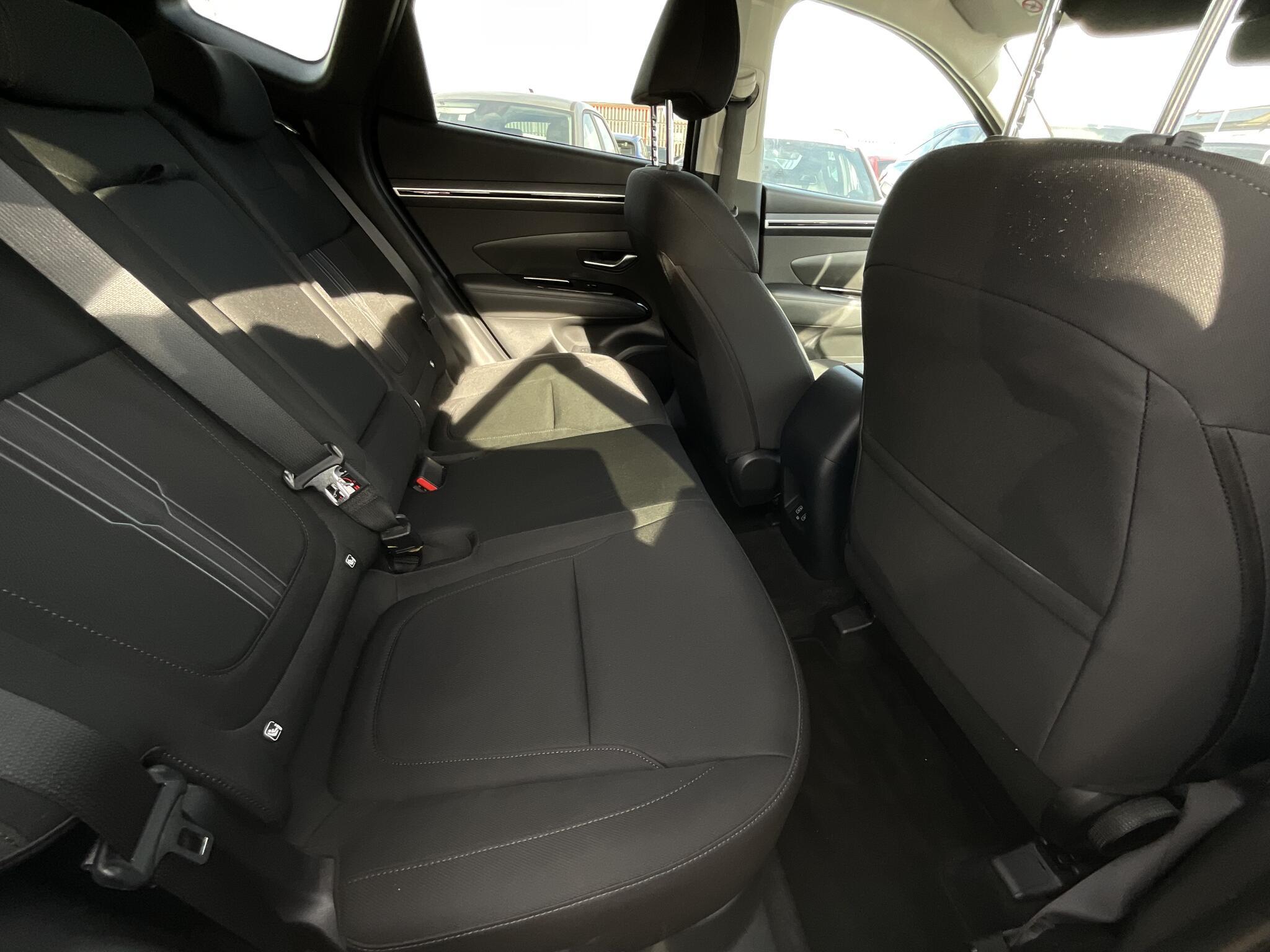 Hyundai Tucson - Image 12