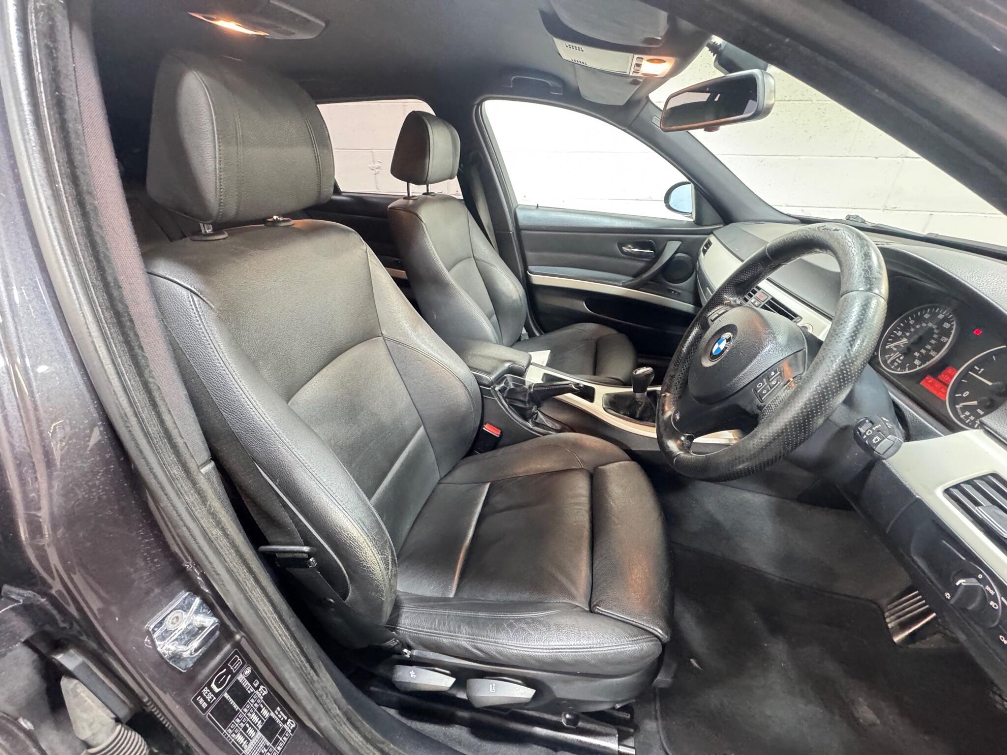 BMW 3 Series - Image 7