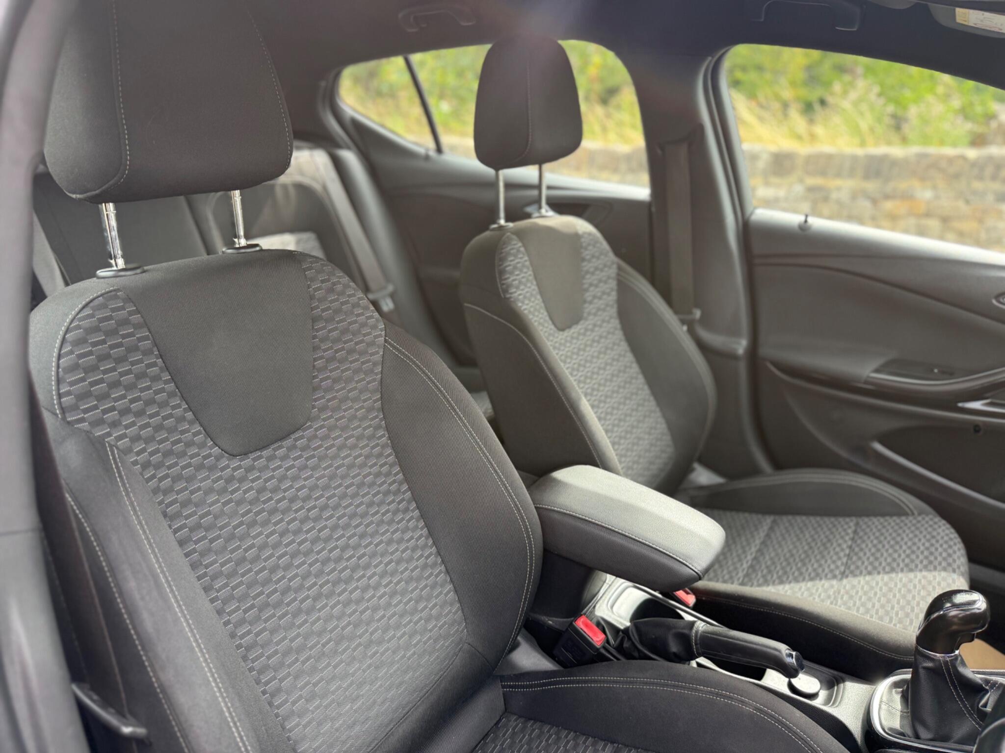Vauxhall Astra - Image 5