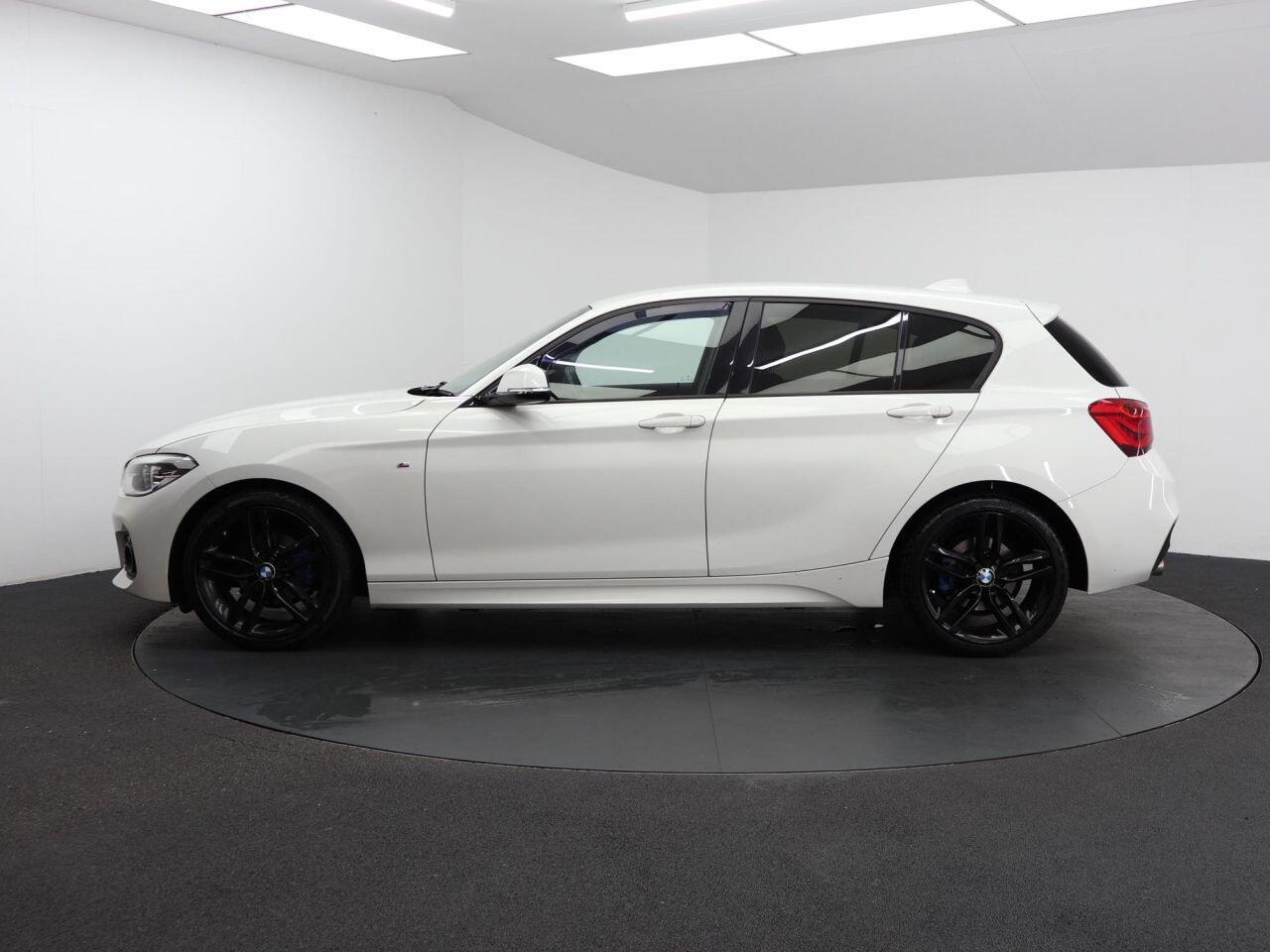 BMW 1 Series - Image 7