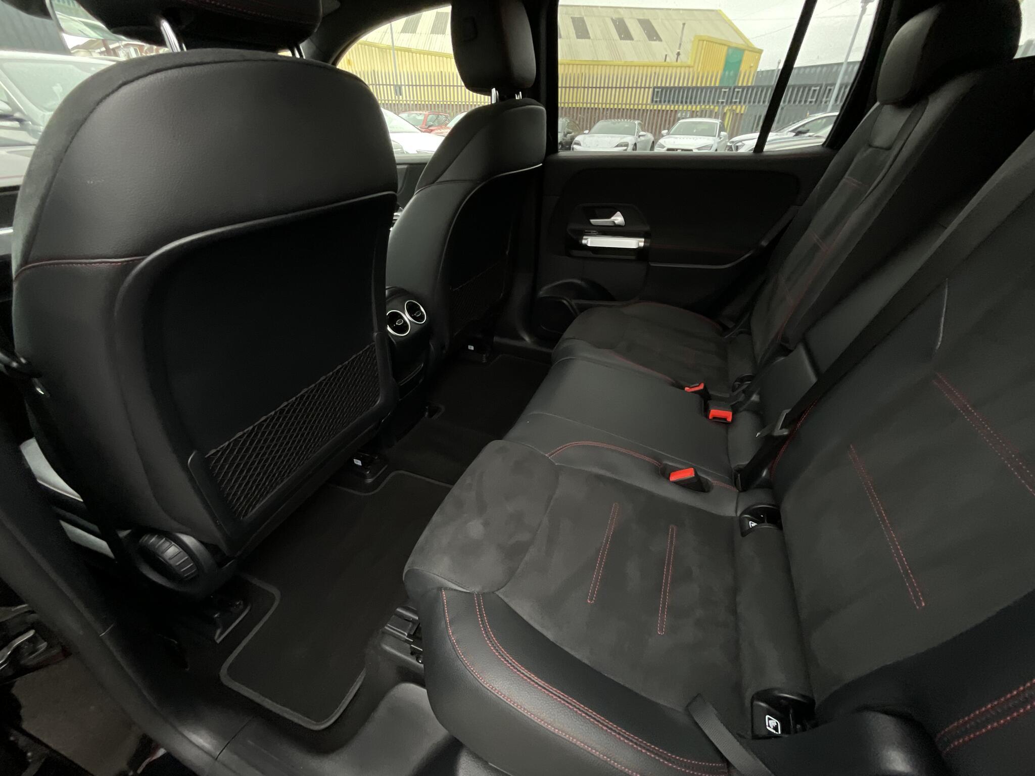 Mercedes Eqb - Image 13