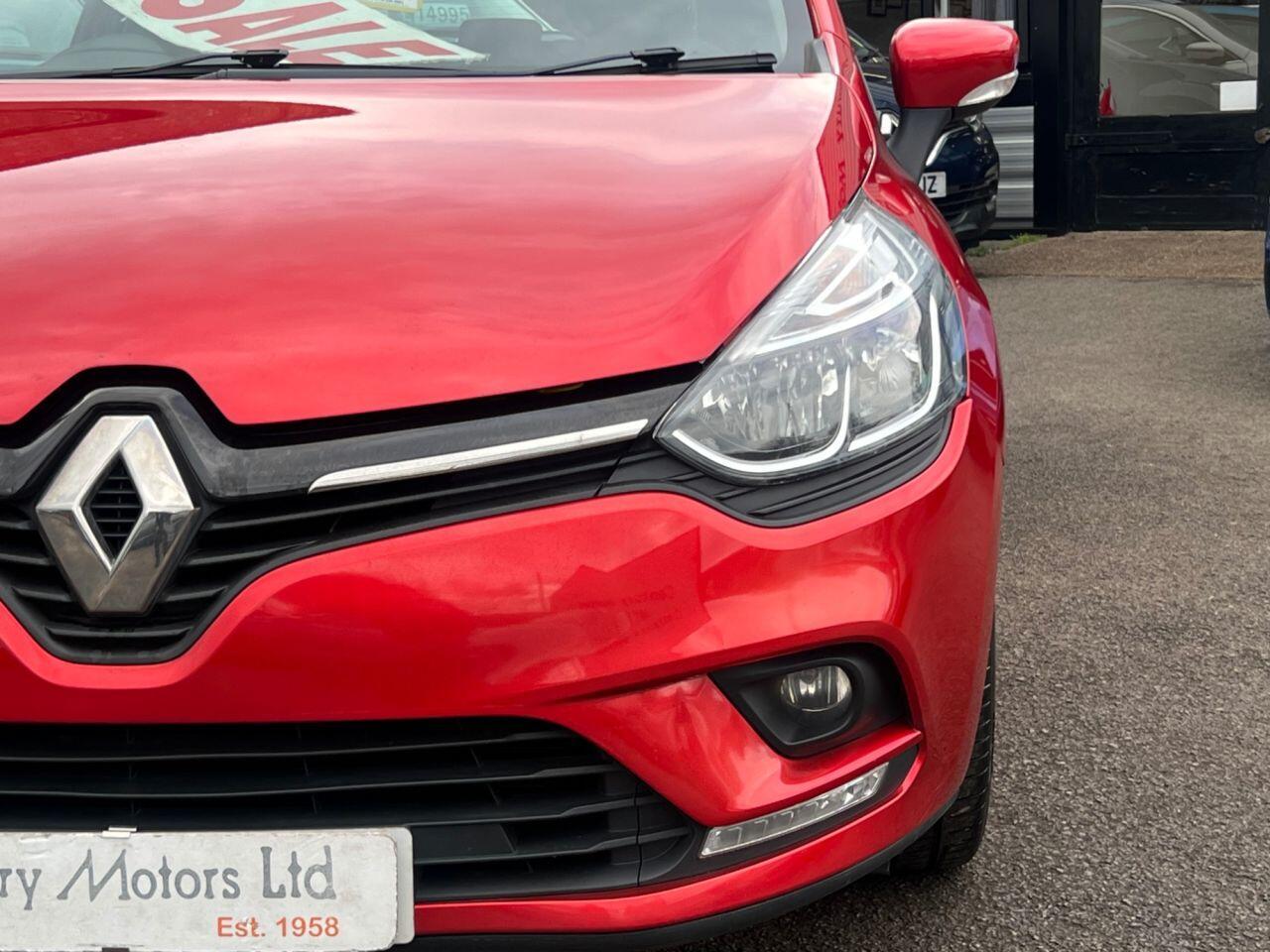 Renault Clio - Image 11