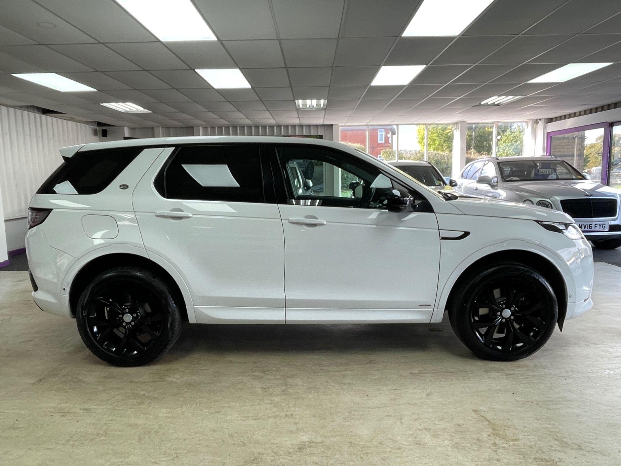 Land Rover DISCOVERY SPORT - Image 11