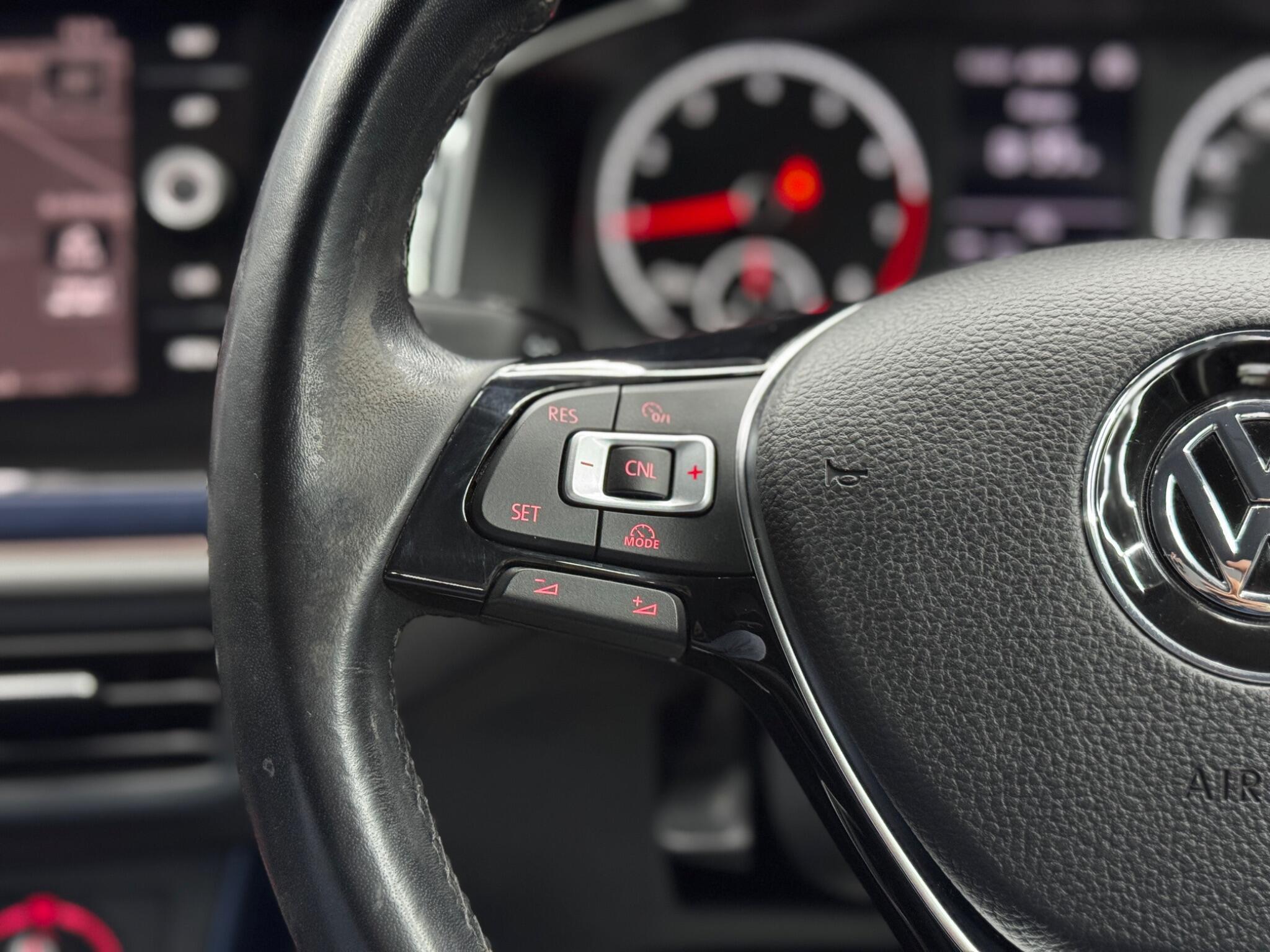 Volkswagen Polo - Image 19