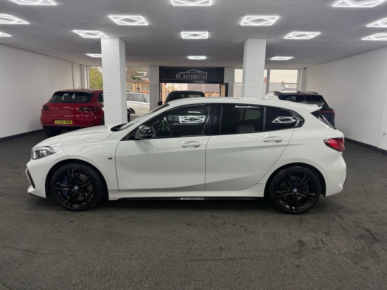 BMW 1 Series - Image 6