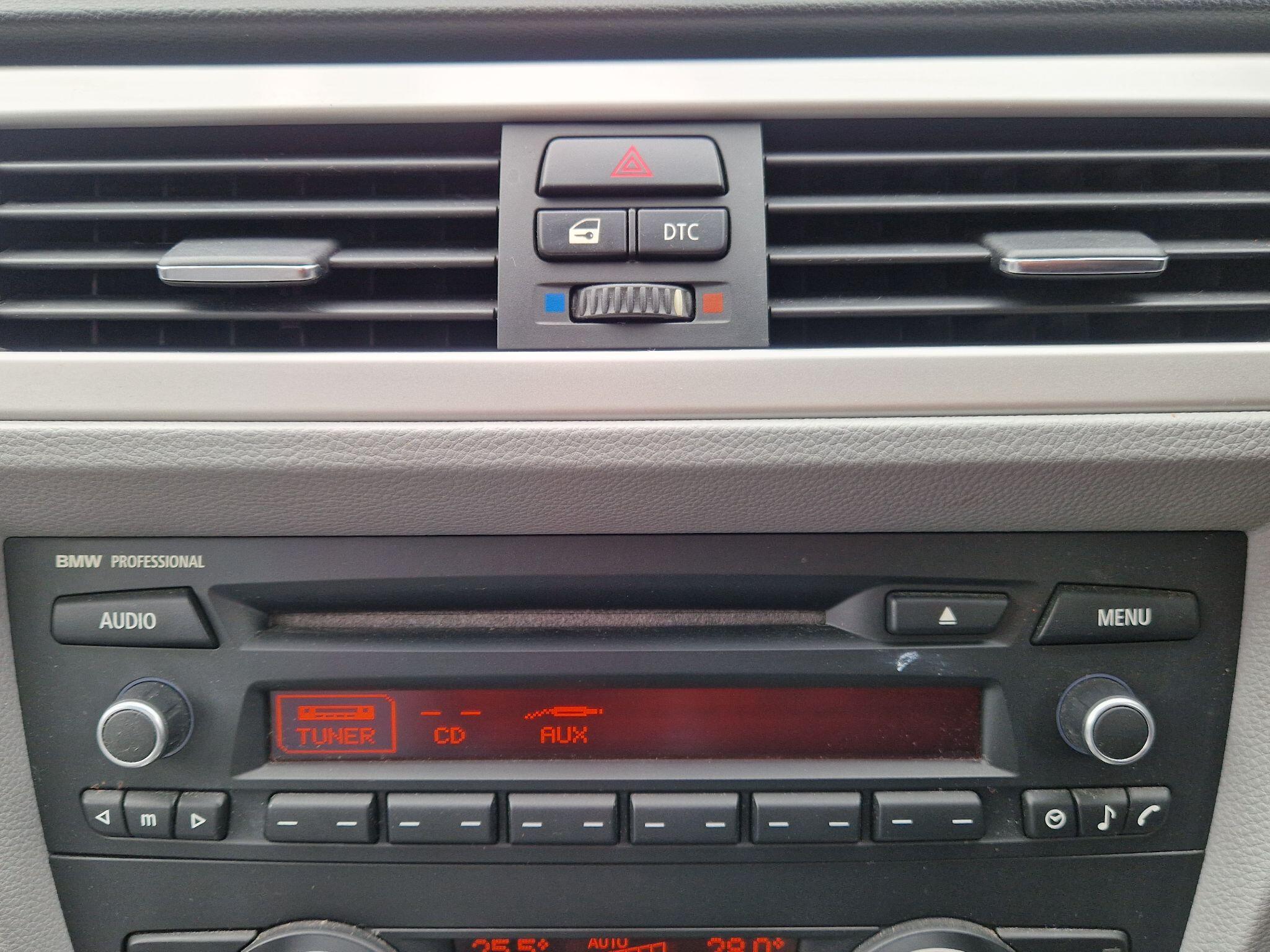 BMW 3 Series - Image 24