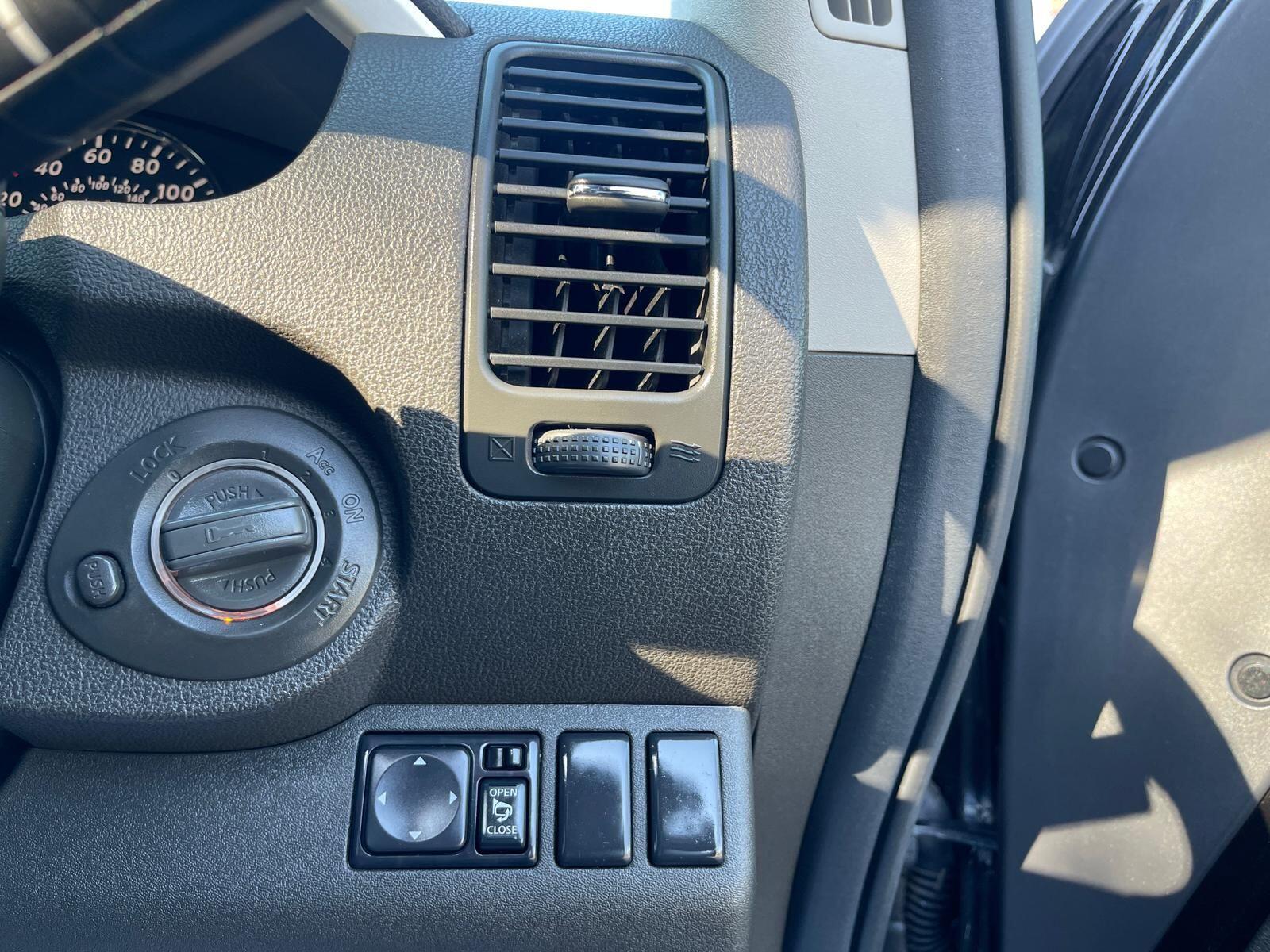 Nissan Pathfinder - Image 34