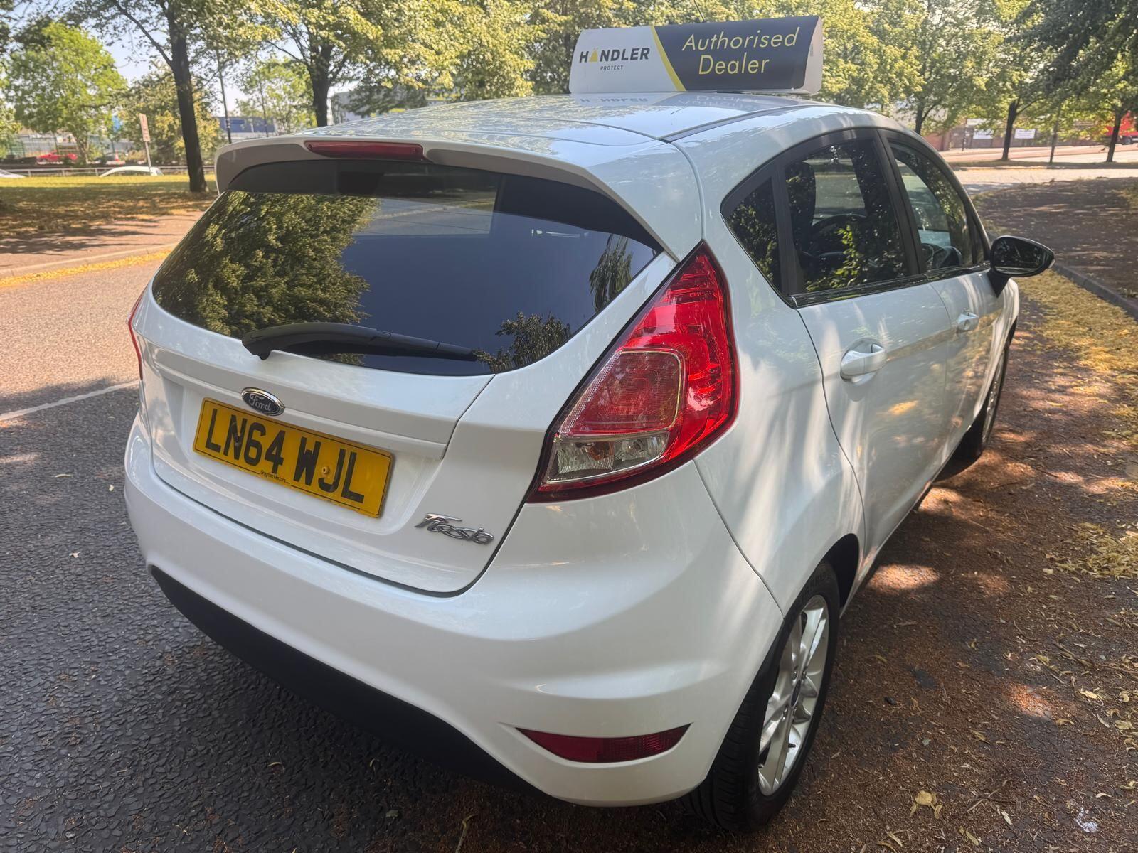 Ford Fiesta - Image 11