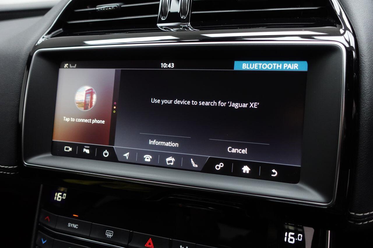 Jaguar XE - Image 19