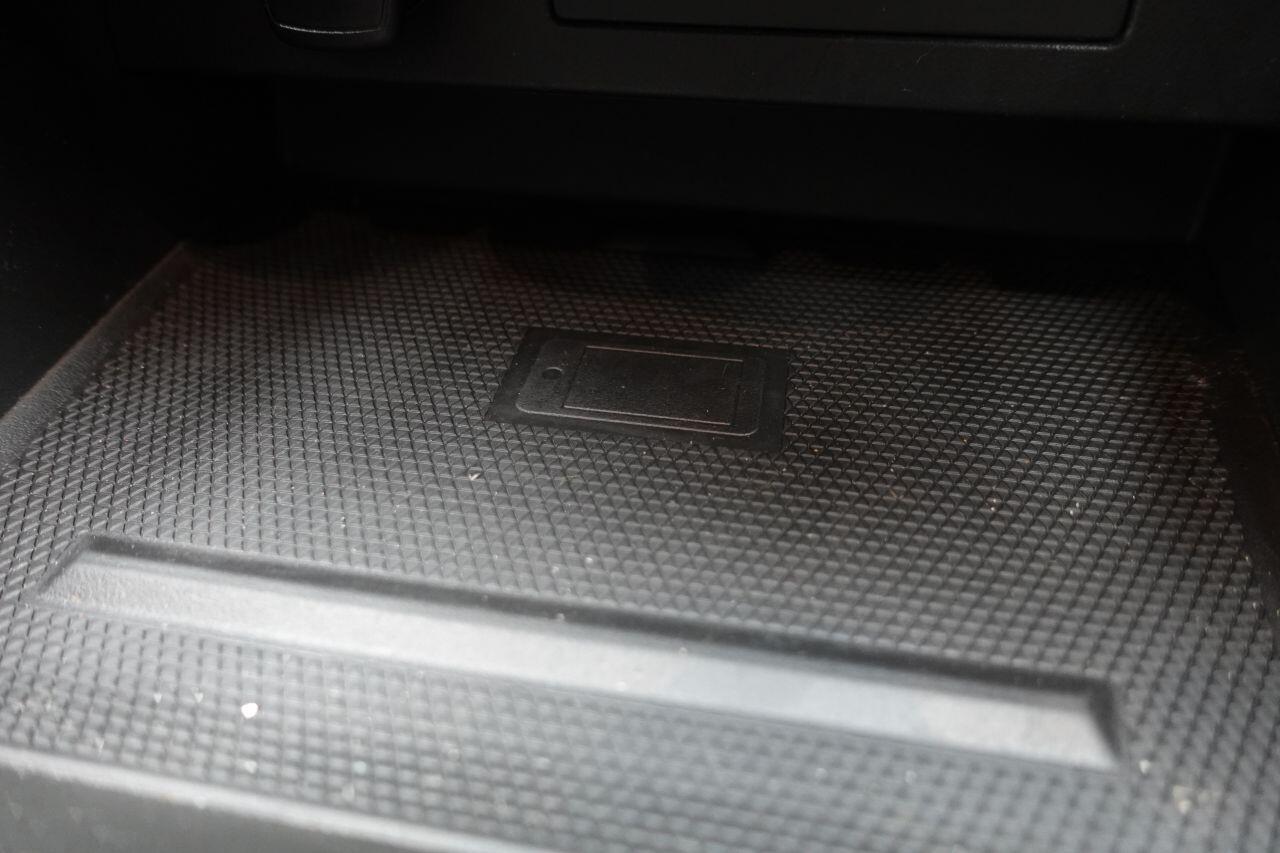 Renault Clio - Image 45