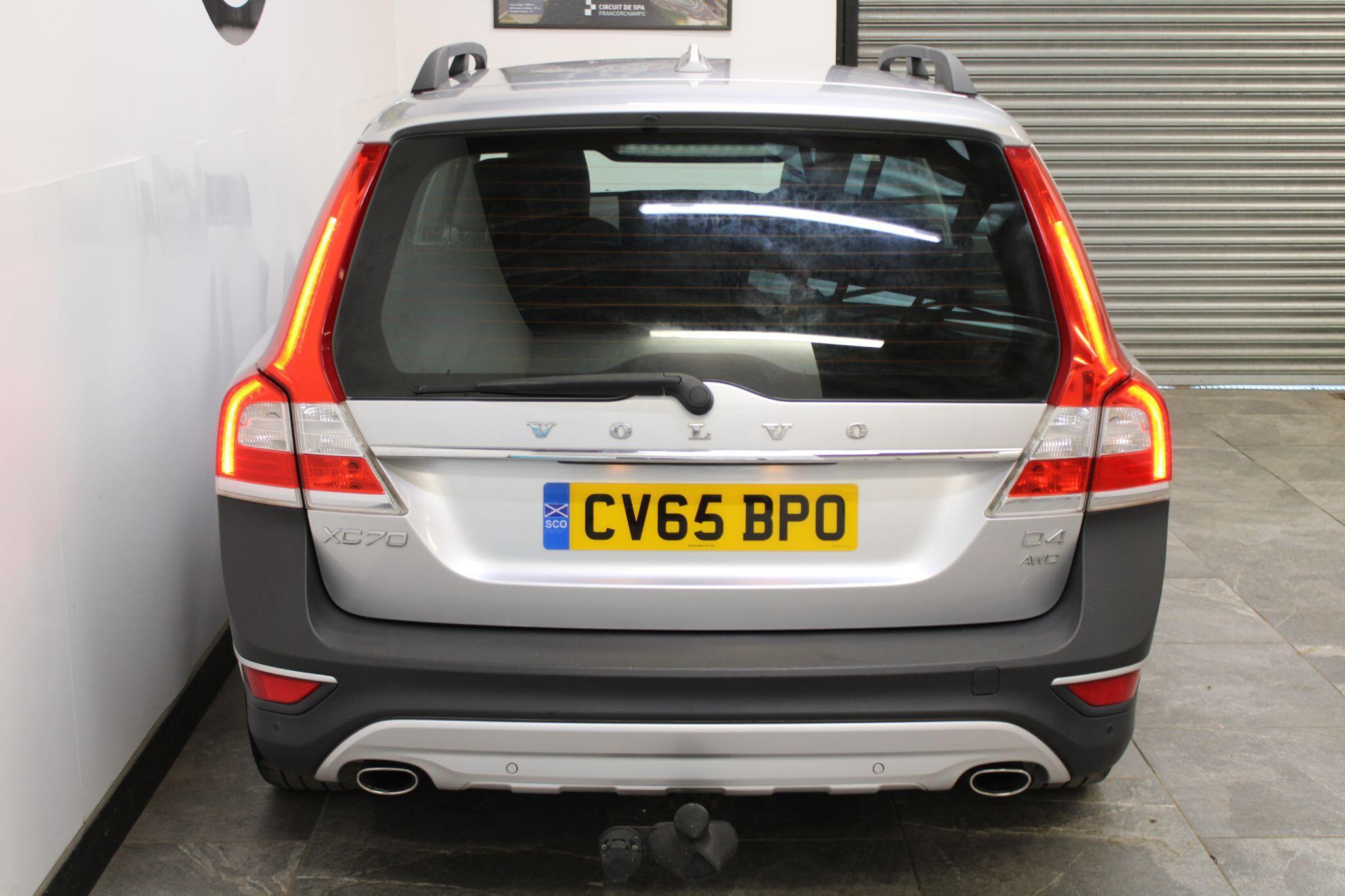 Volvo XC70 - Image 14