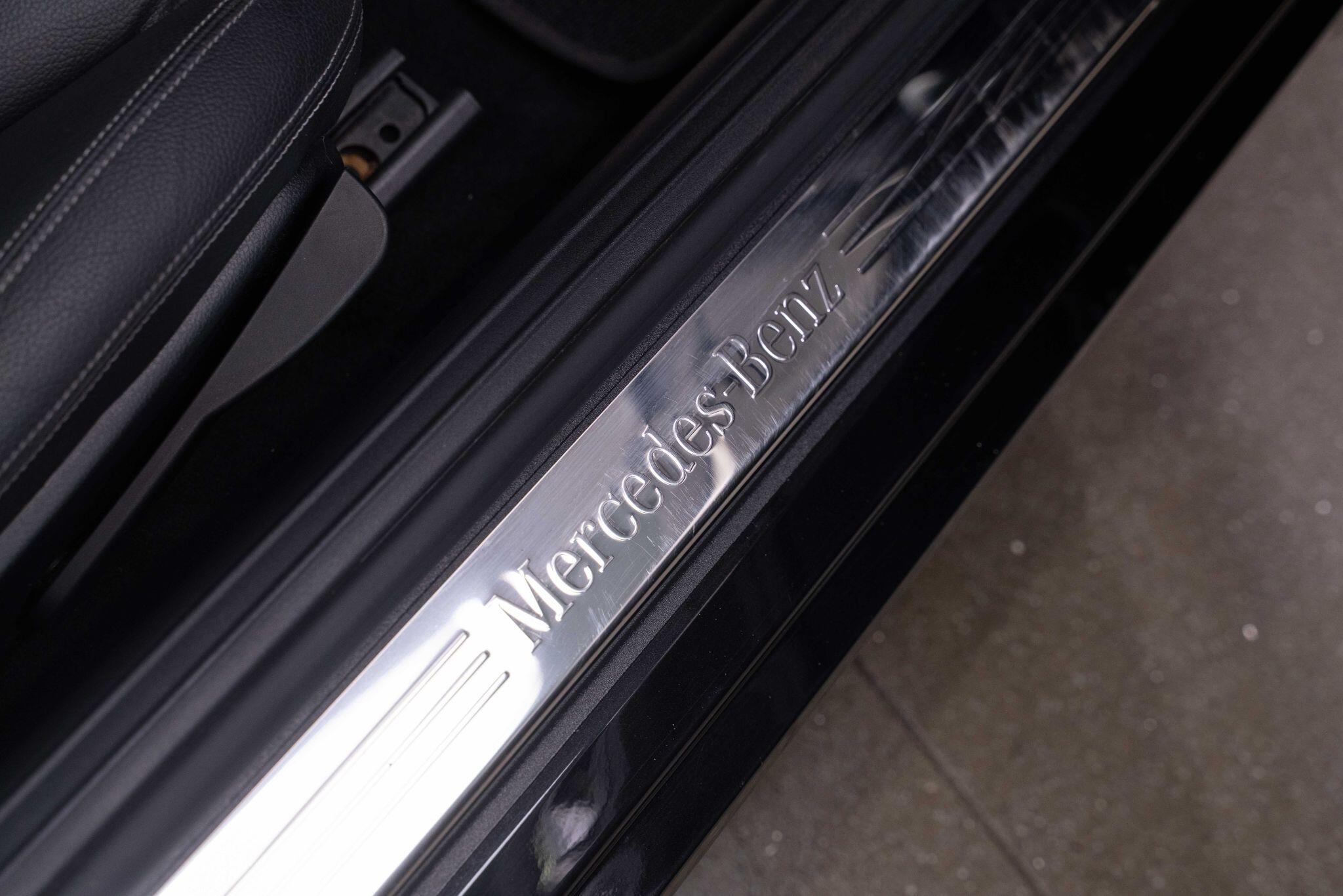 Mercedes SLC - Image 11