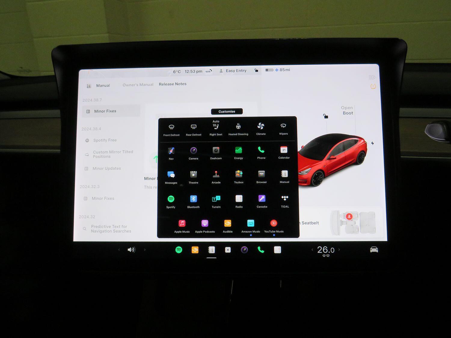 Tesla Model 3 - Image 16