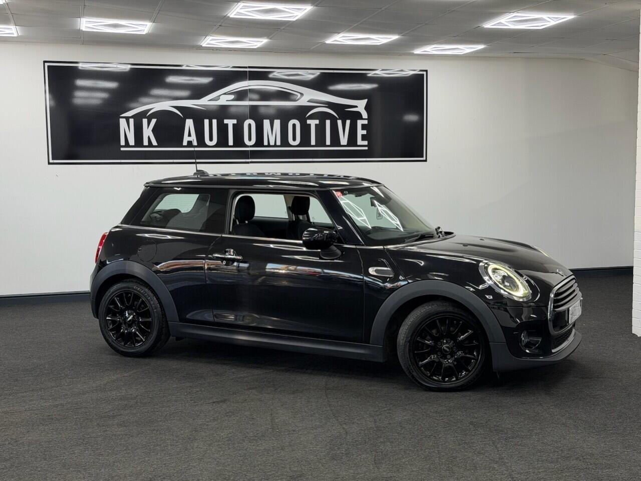 MINI Hatch - Image 2