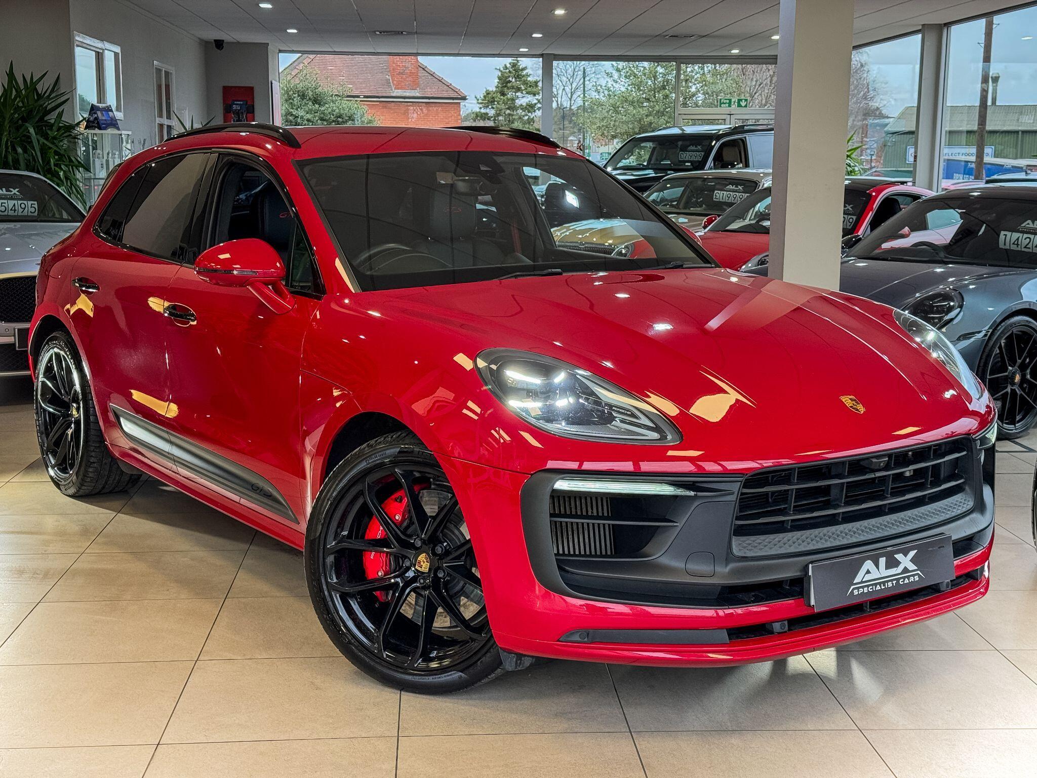 Porsche Macan - Image 4