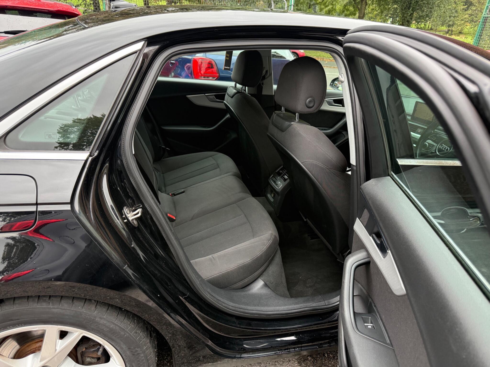 Audi A4 - Image 19