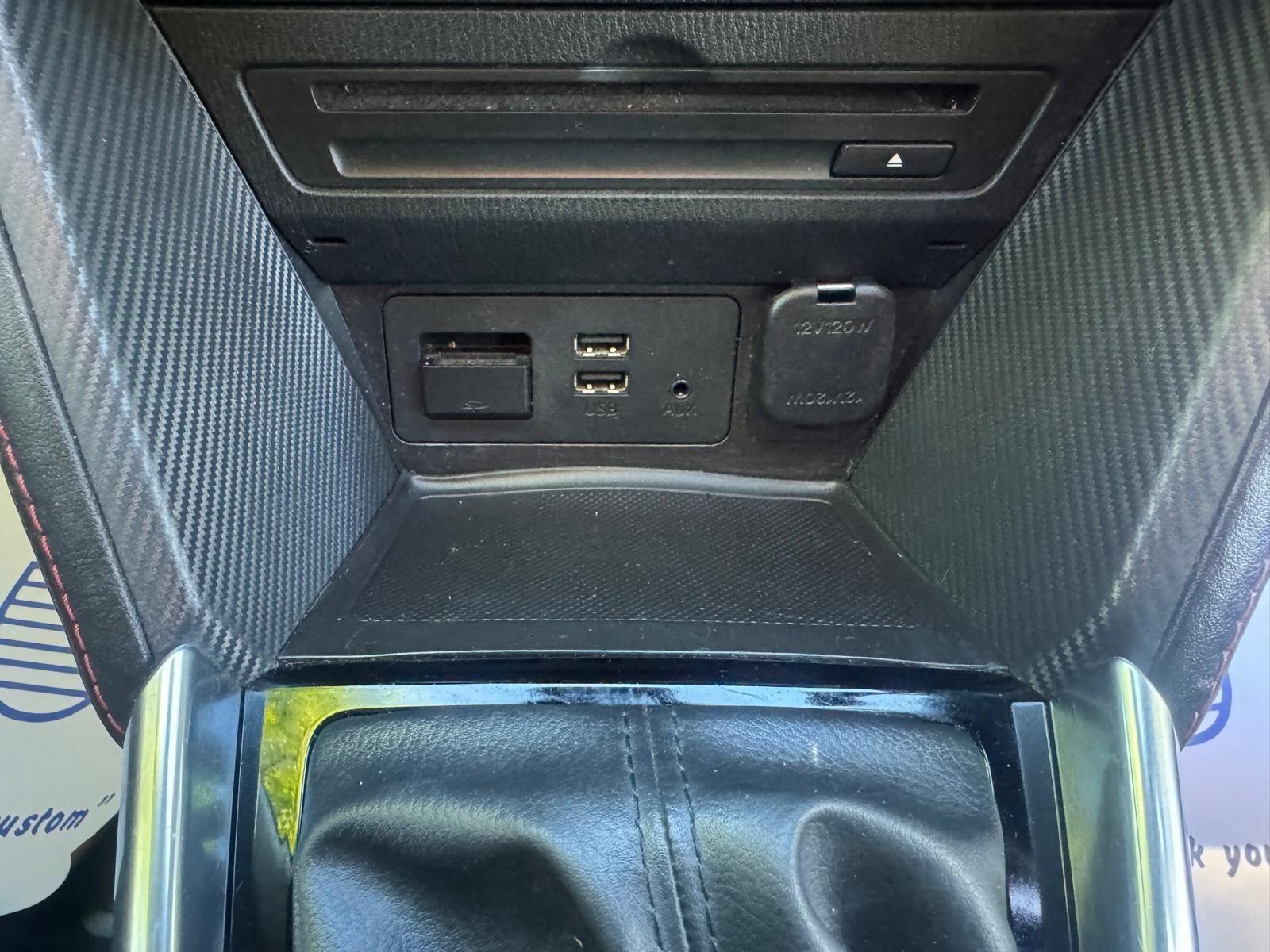 Mazda MAZDA2 - Image 24