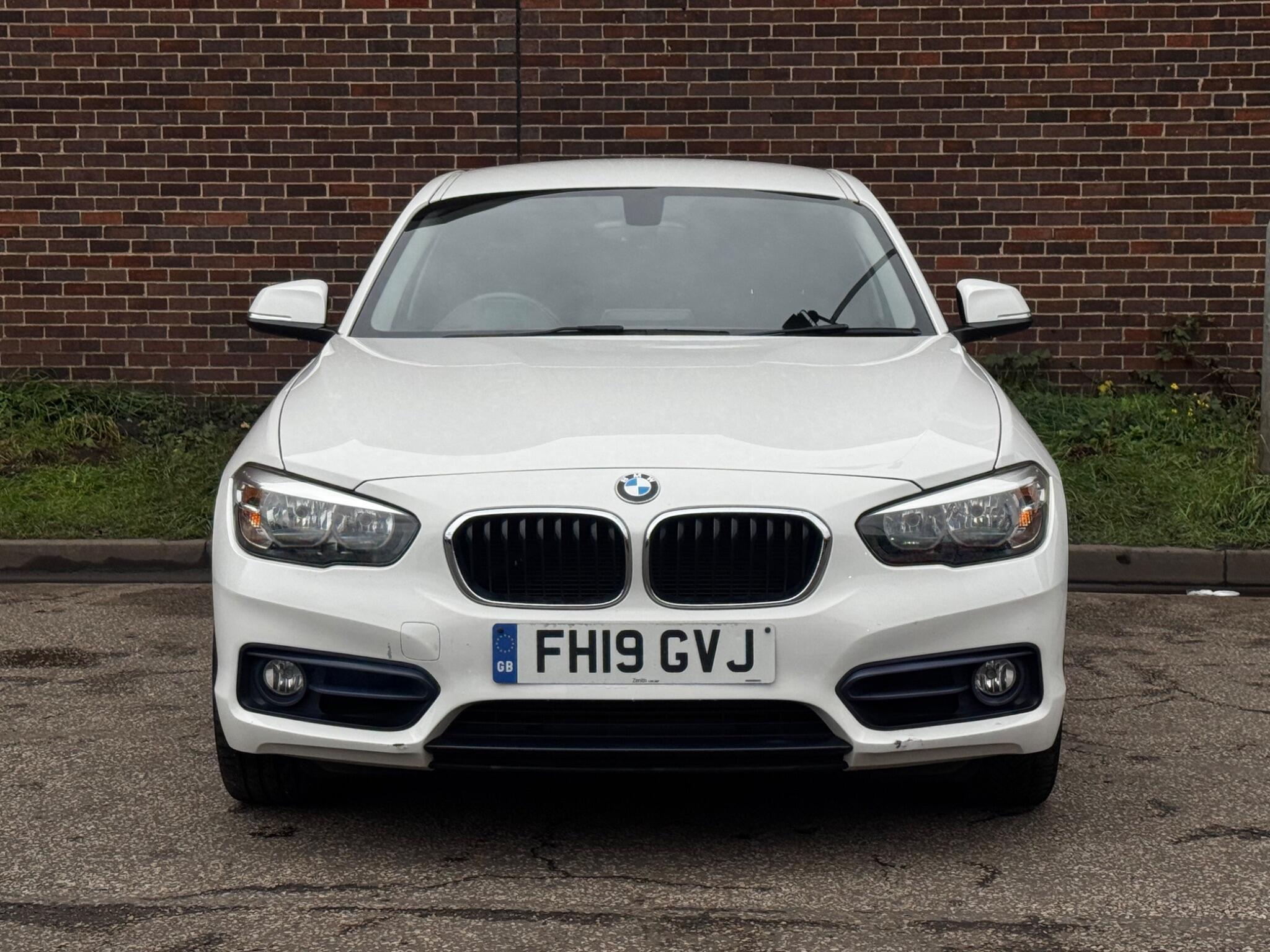 BMW 1 Series - Image 8