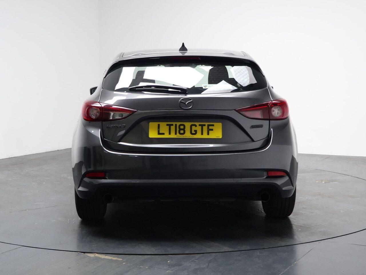 Mazda MAZDA3 - Image 11