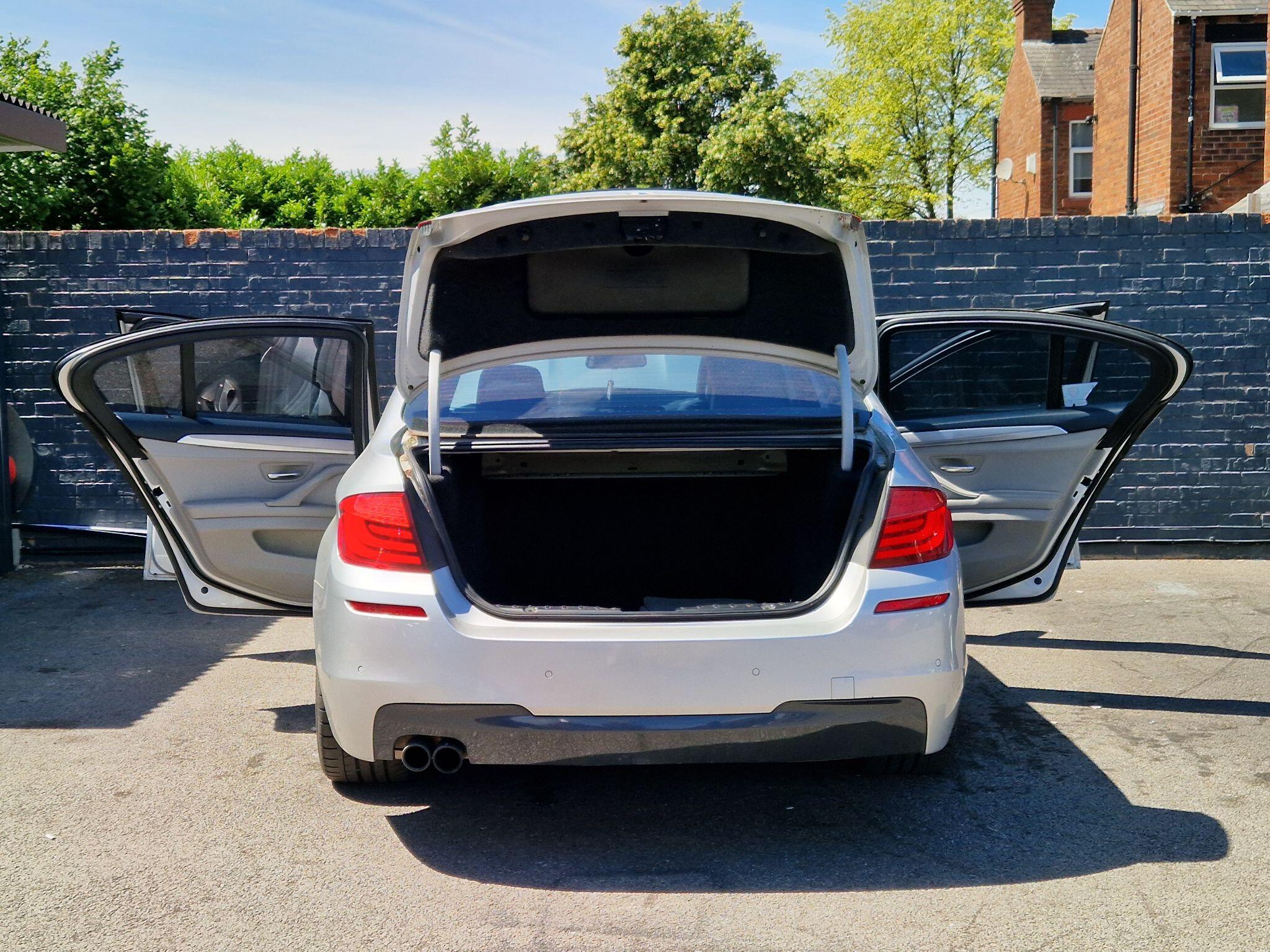 BMW 5 Series - Image 20