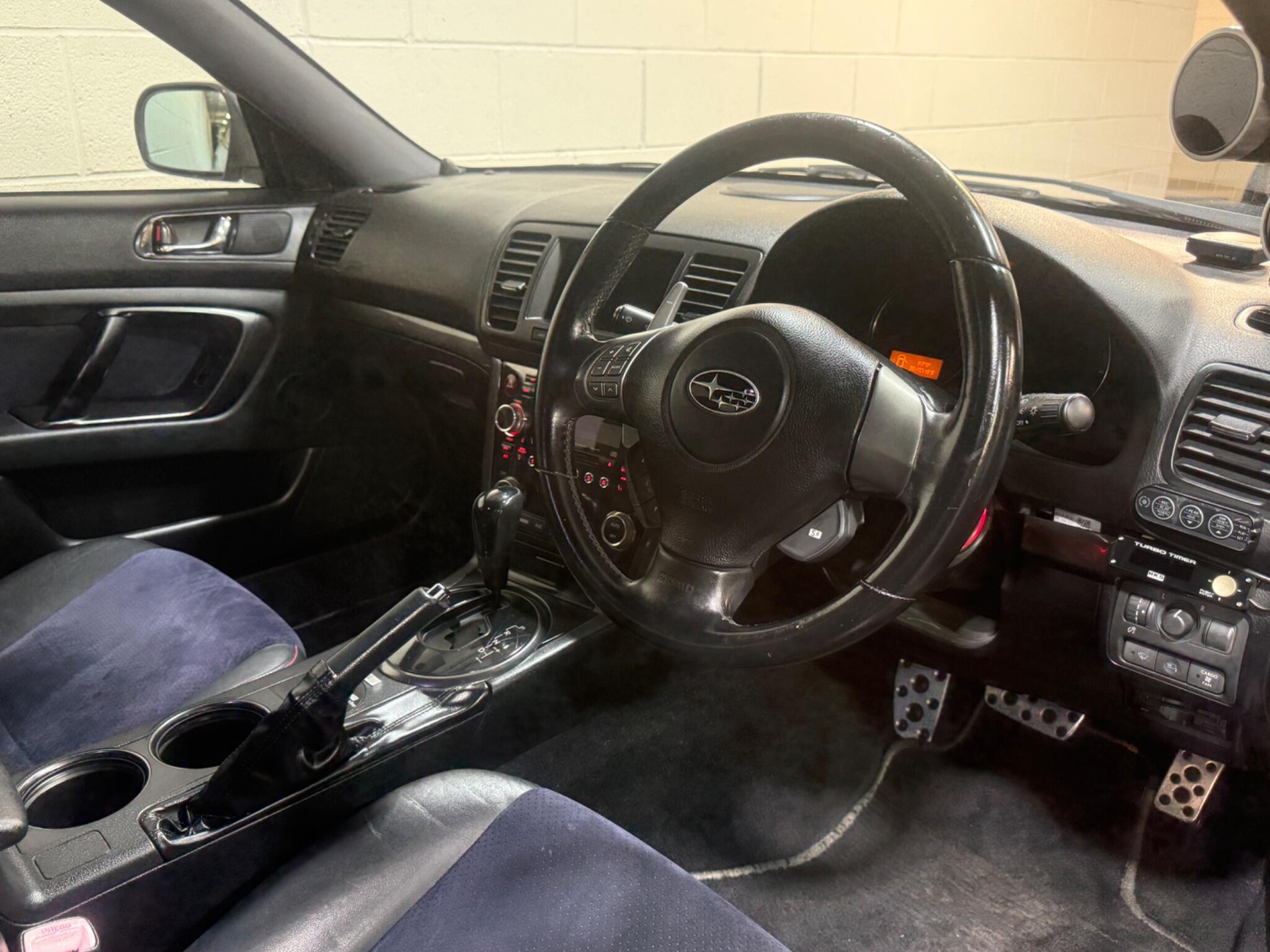 Subaru Legacy - Image 7